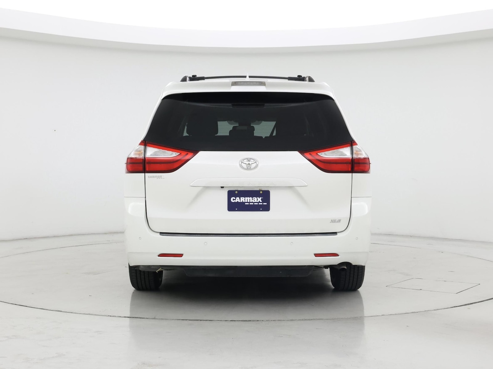 2018 Toyota Sienna XLE - Photo 7