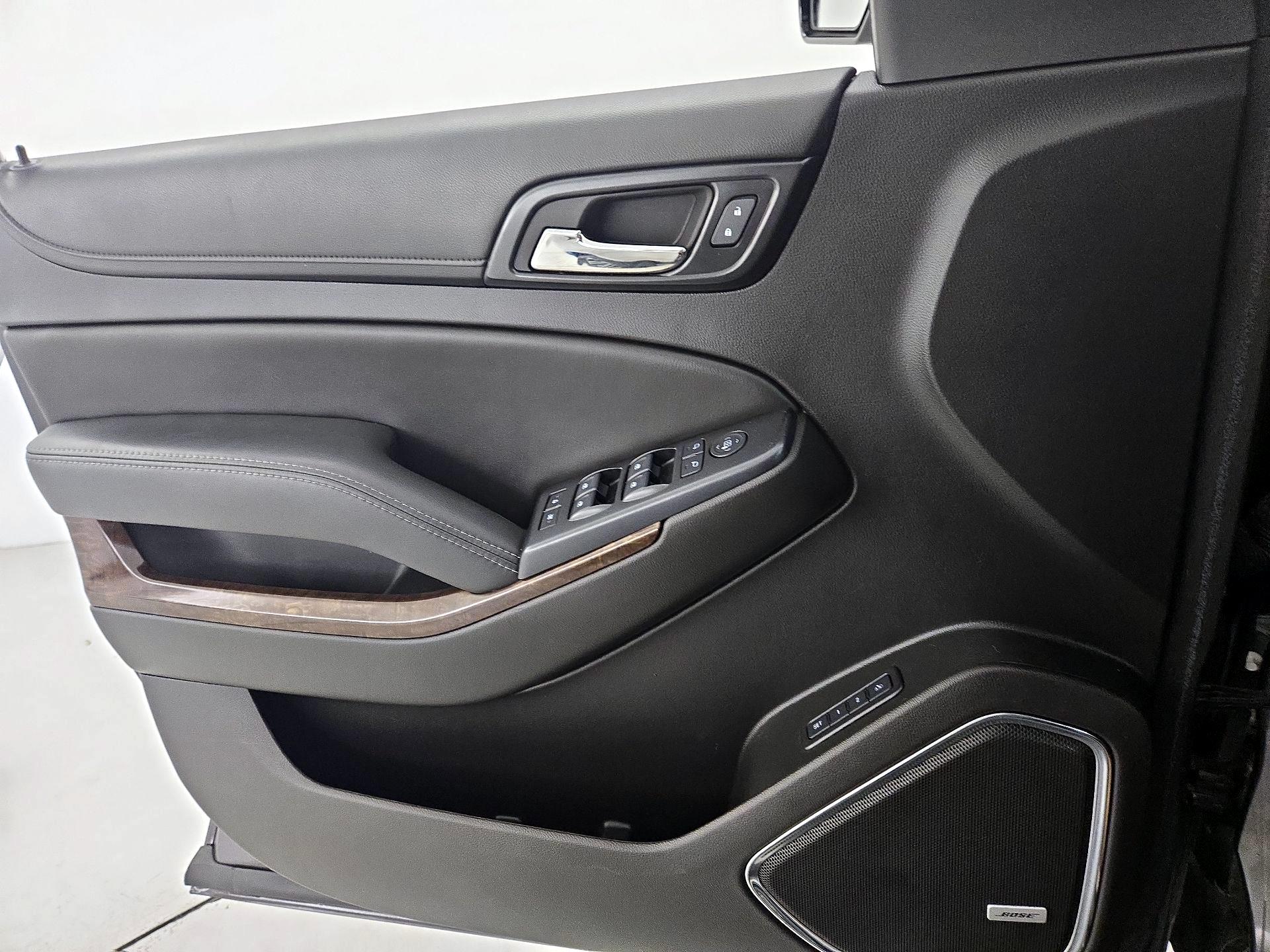 Thumbnail: 2017 Chevrolet Tahoe - 12