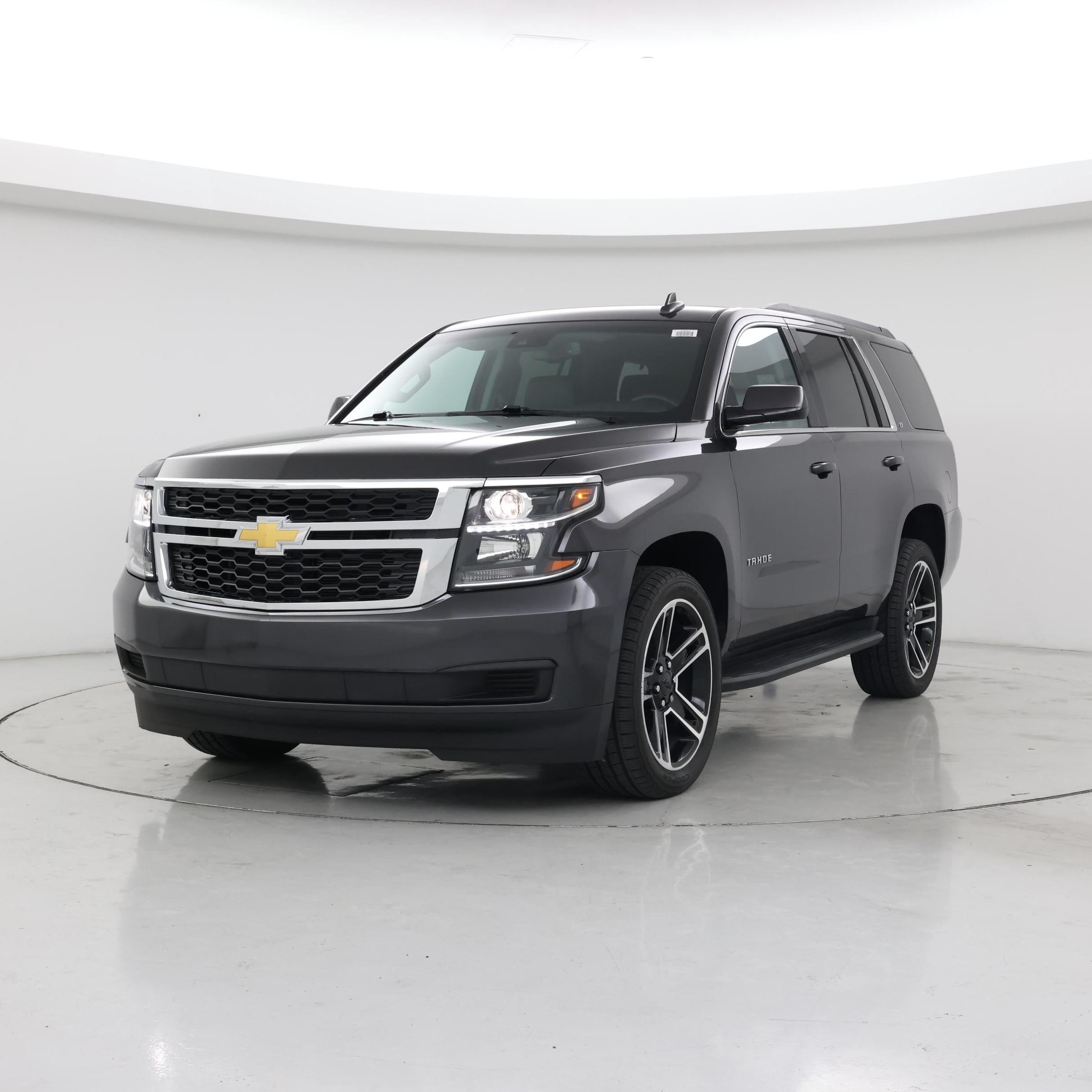 Thumbnail: 2017 Chevrolet Tahoe - 4