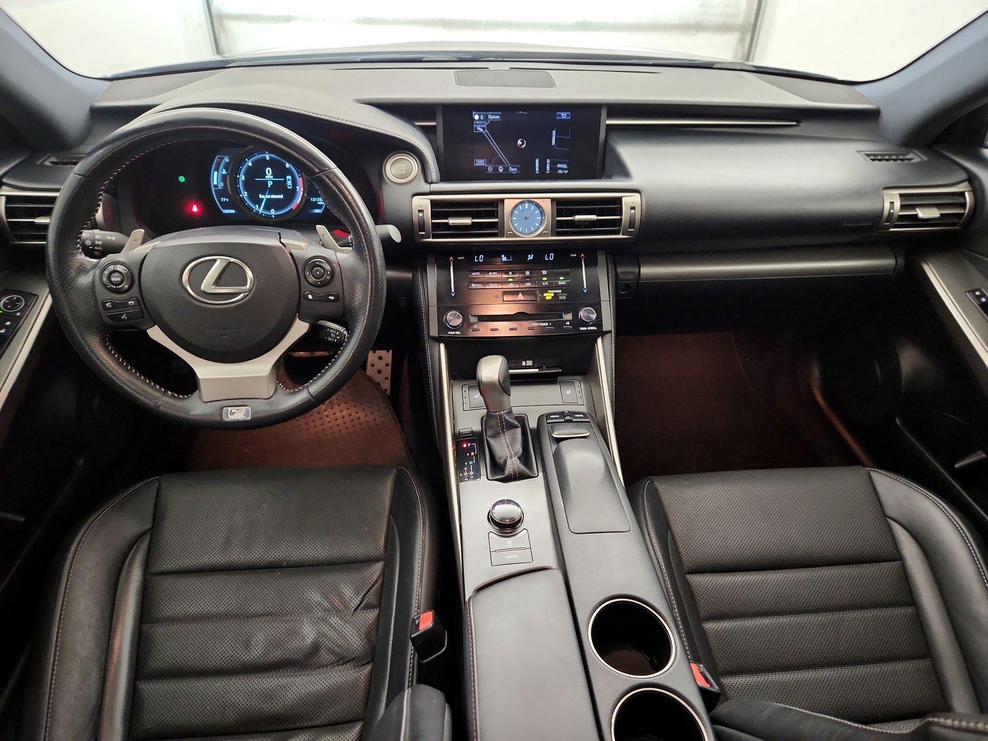 Thumbnail: 2014 Lexus IS - 9