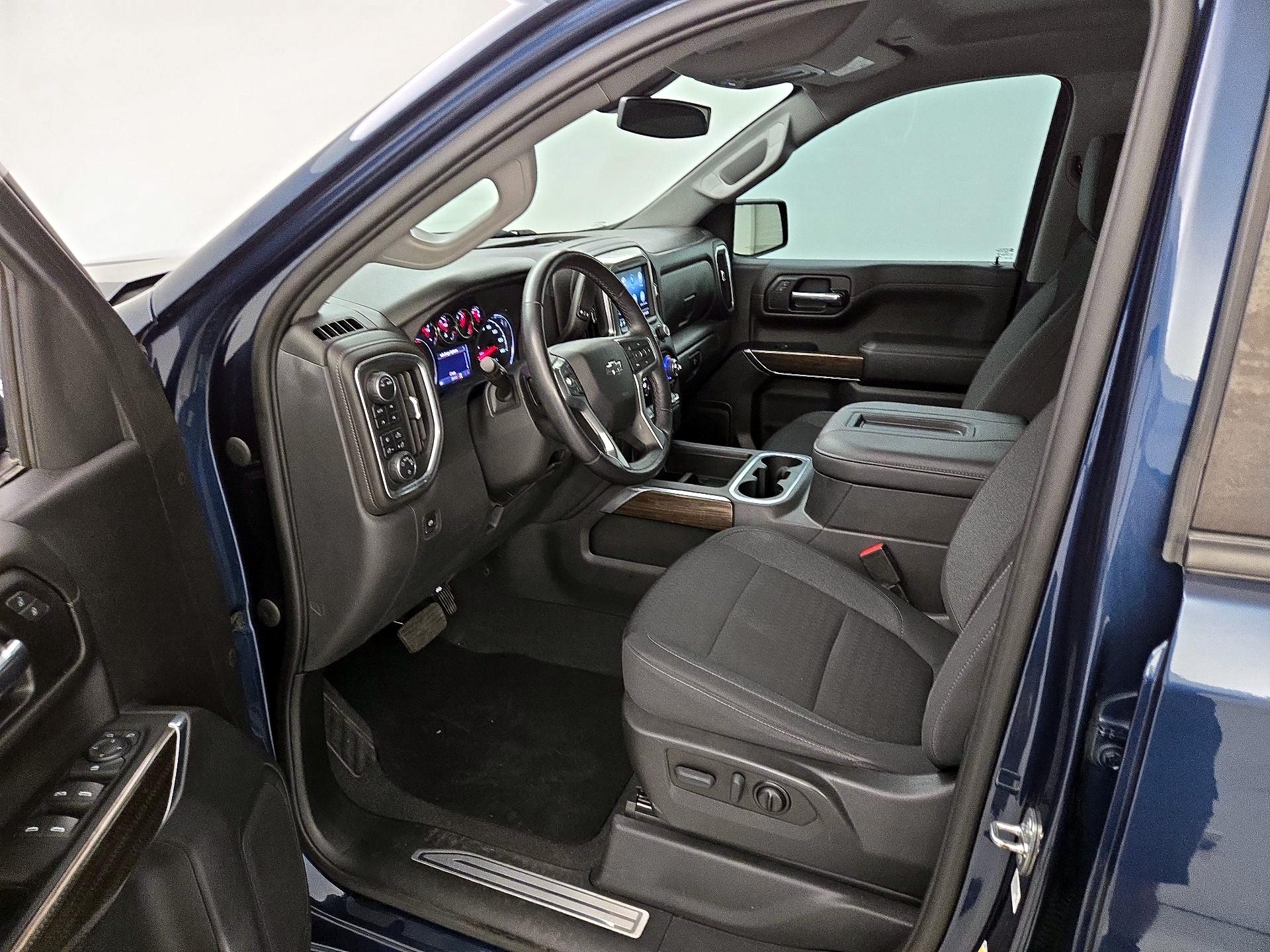 Thumbnail: 2022 Chevrolet Silverado 1500 - 11