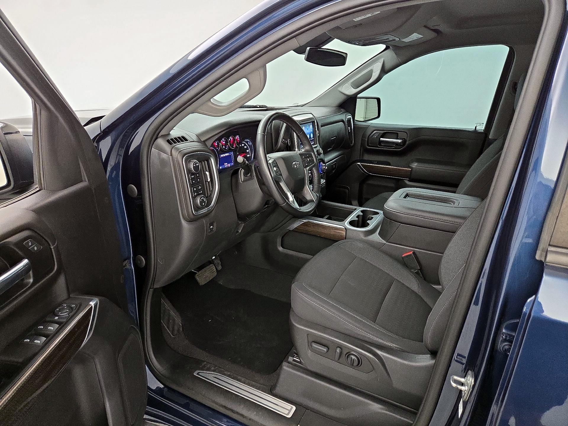 Thumbnail: 2022 Chevrolet Silverado 1500 - 19