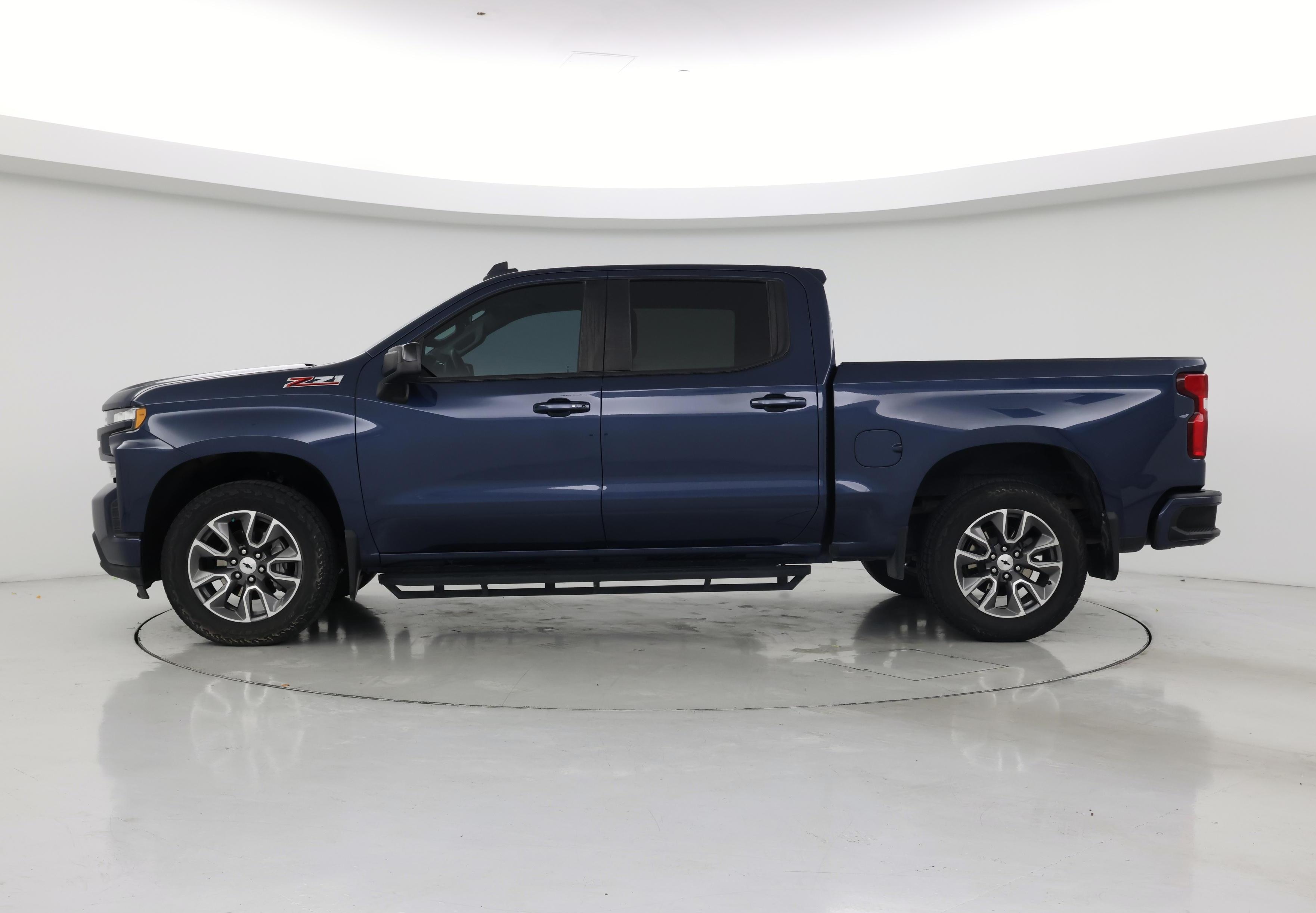 Thumbnail: 2022 Chevrolet Silverado 1500 - 3