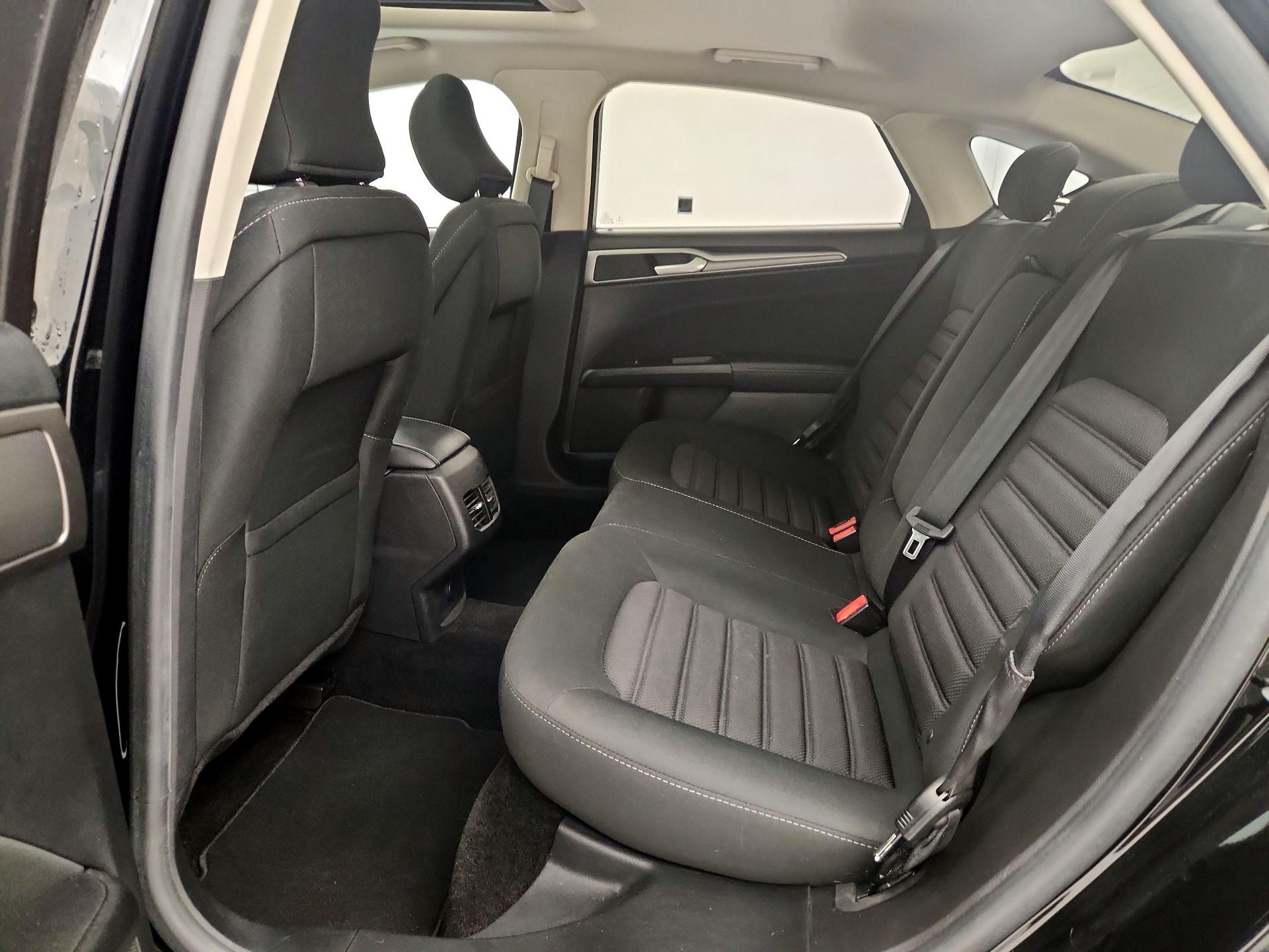 Thumbnail: 2018 Ford Fusion - 20