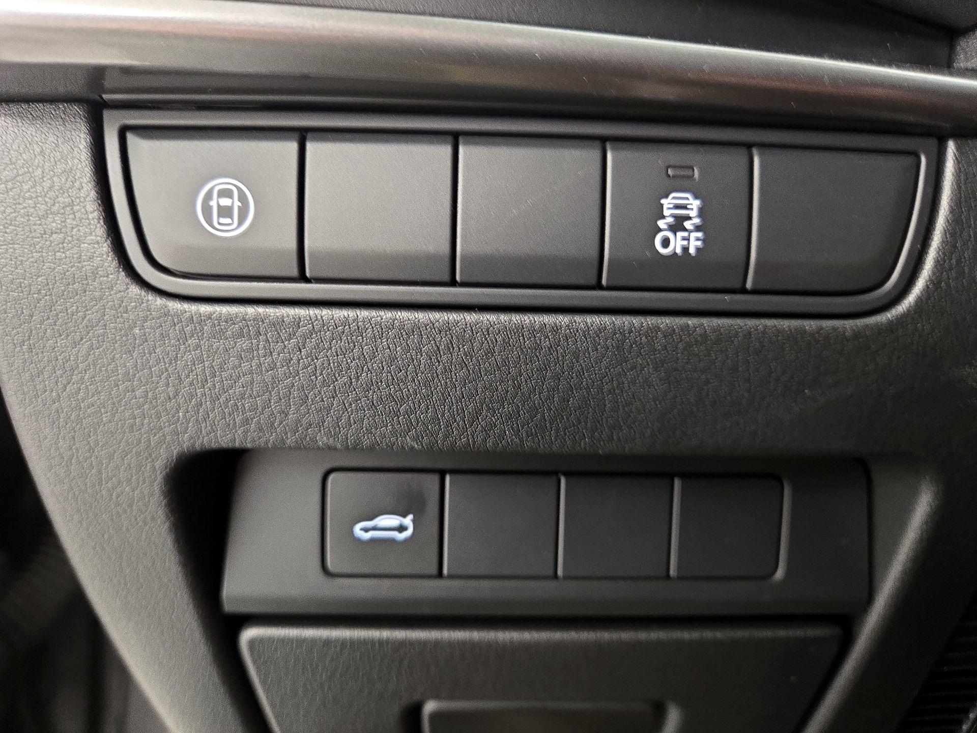 Thumbnail: 2020 Mazda Mazda3 - 13