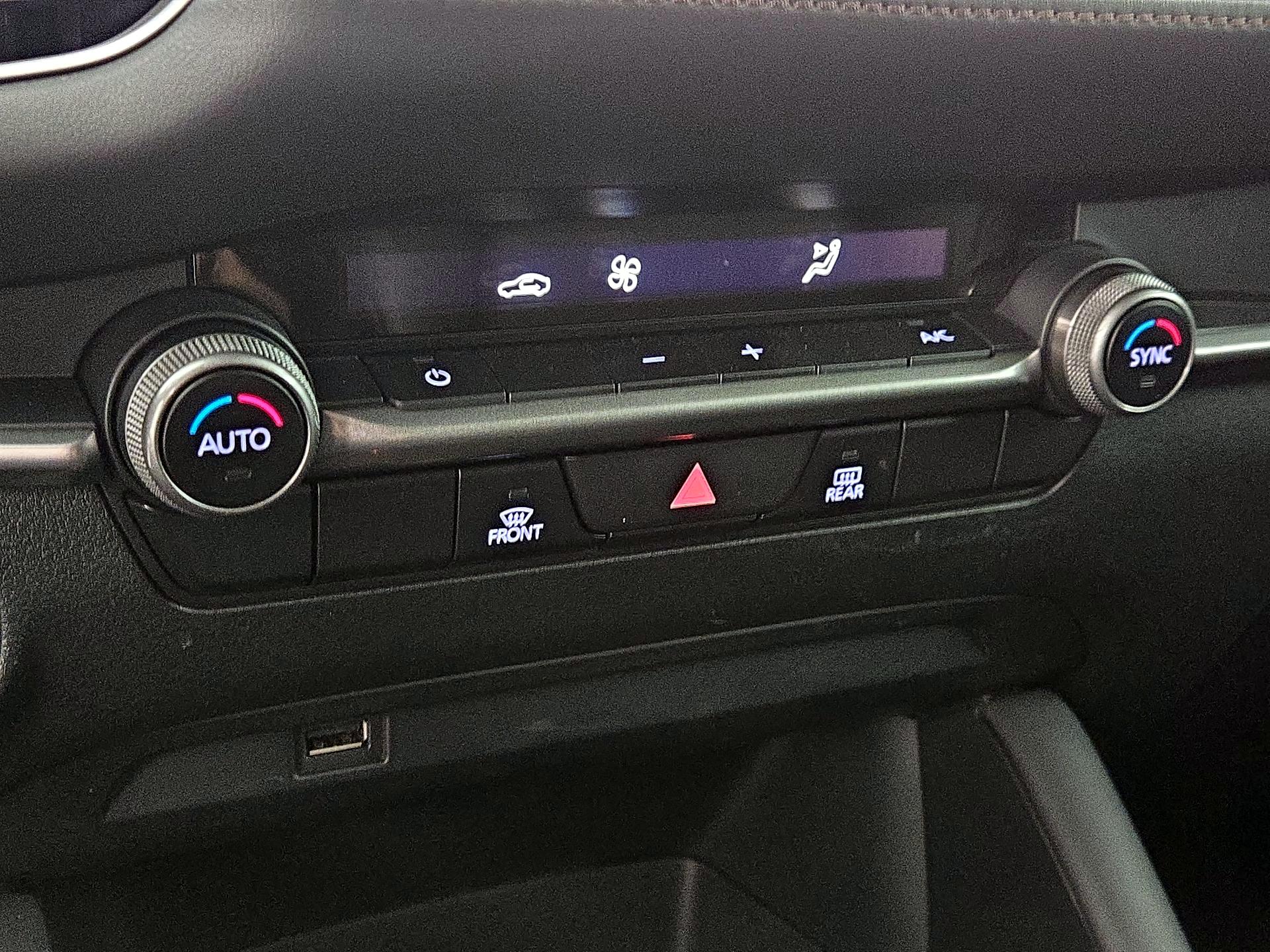 Thumbnail: 2020 Mazda Mazda3 - 17