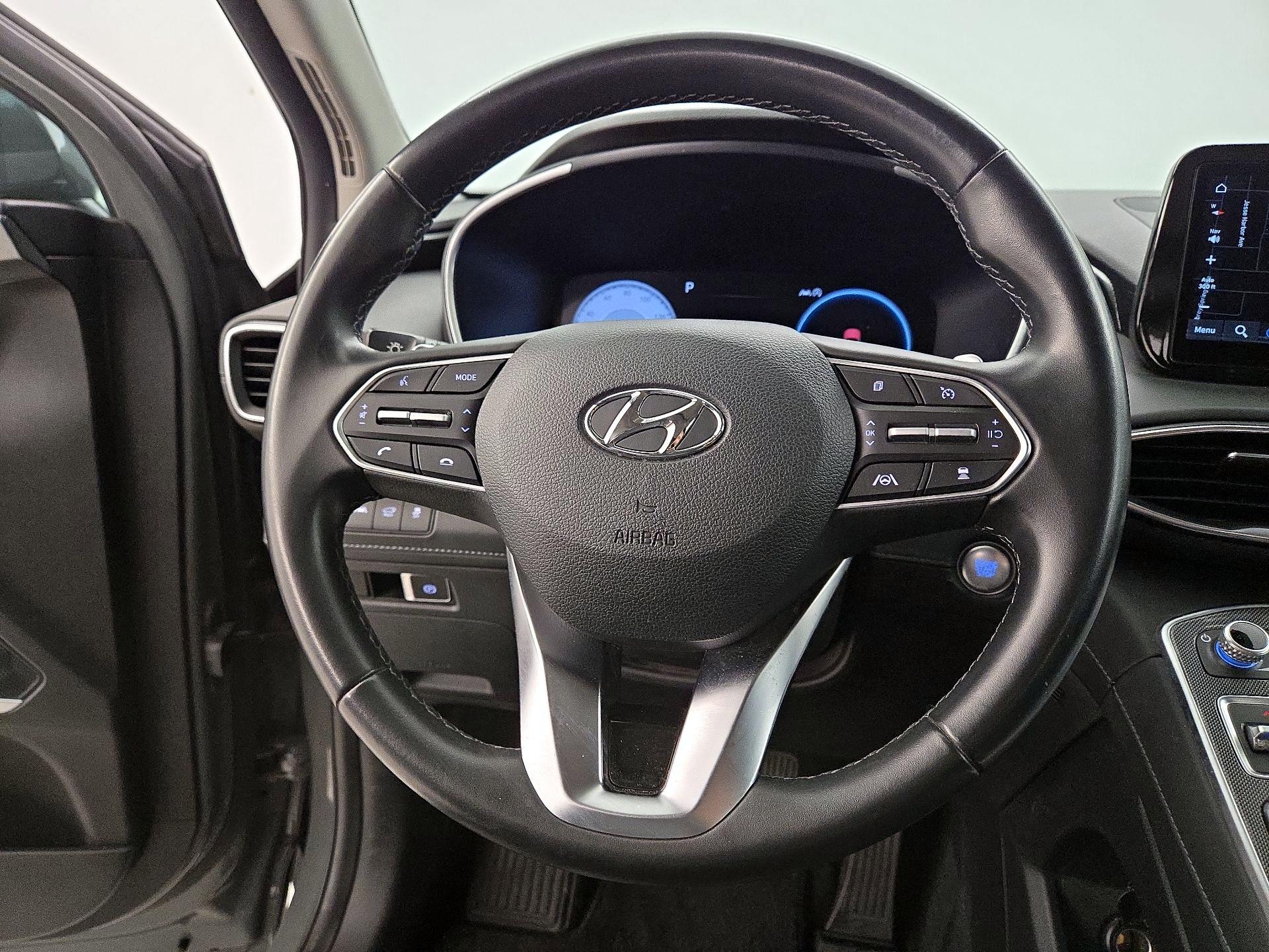 Thumbnail: 2022 Hyundai Santa Fe - 10