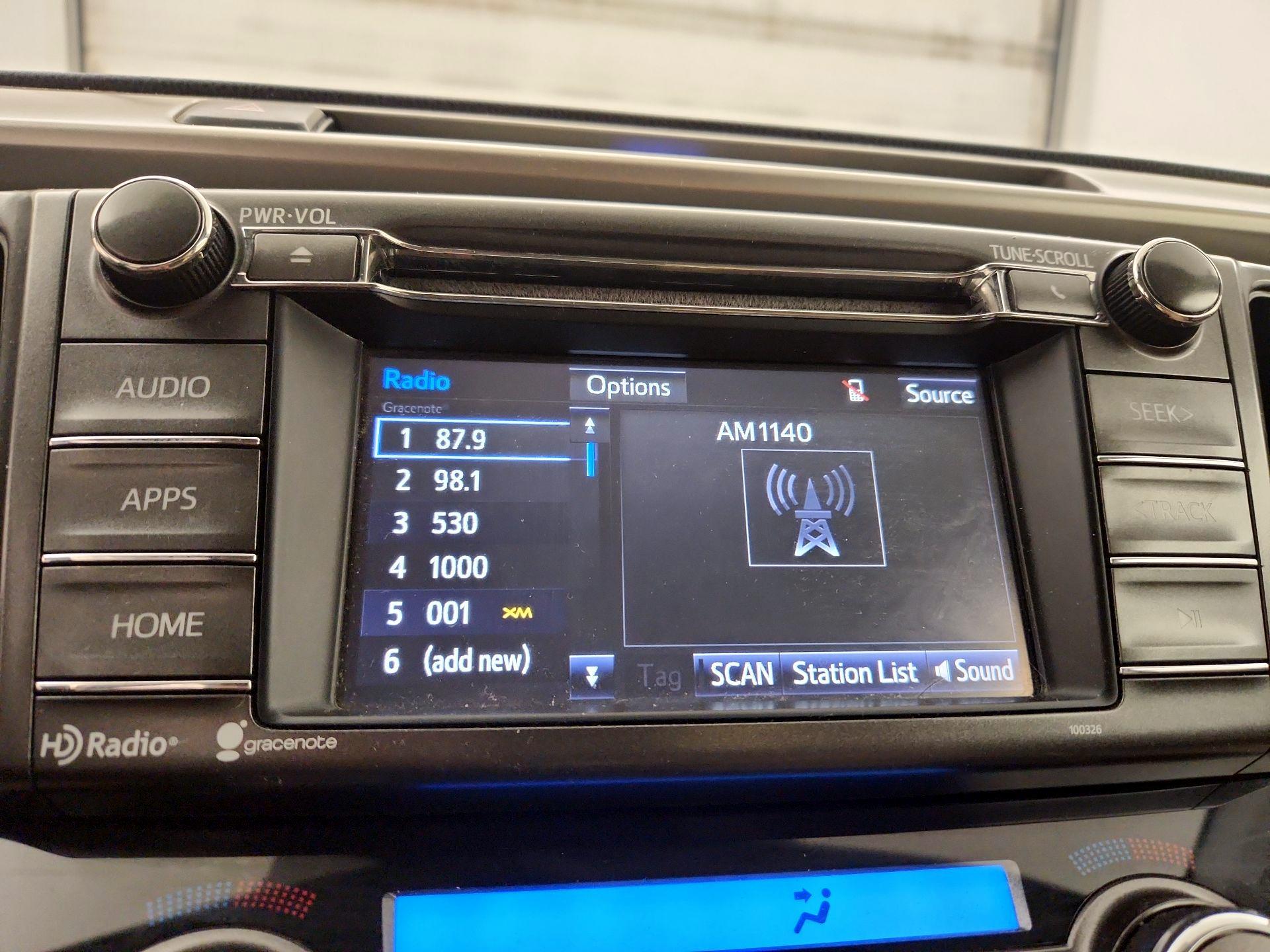 Thumbnail: 2015 Toyota RAV4 - 15