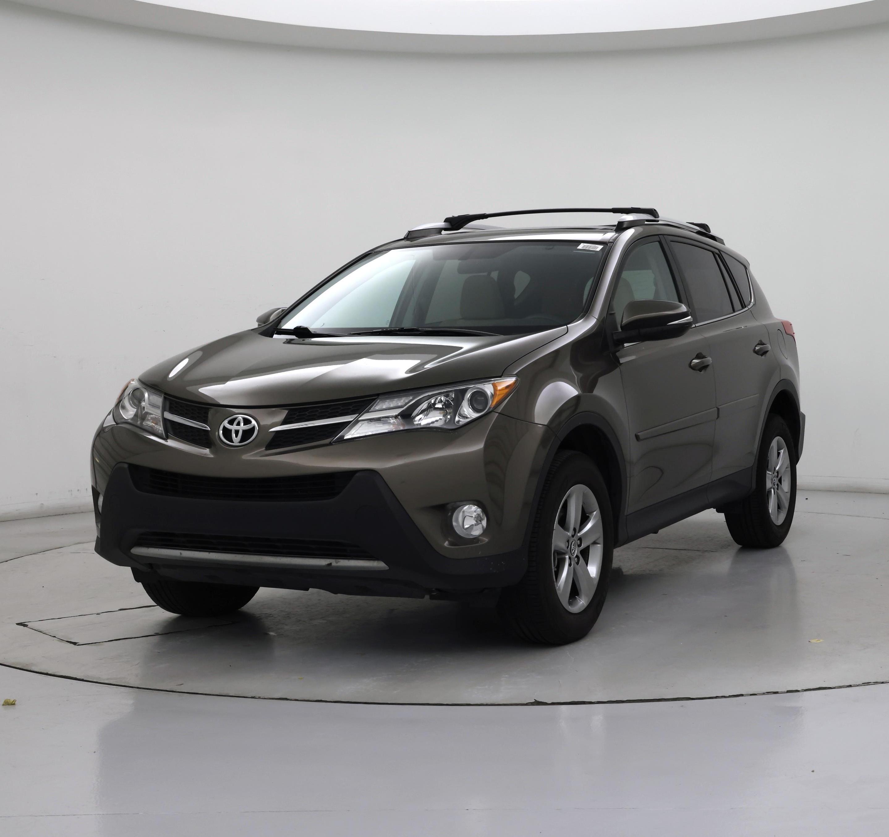 Thumbnail: 2015 Toyota RAV4 - 4