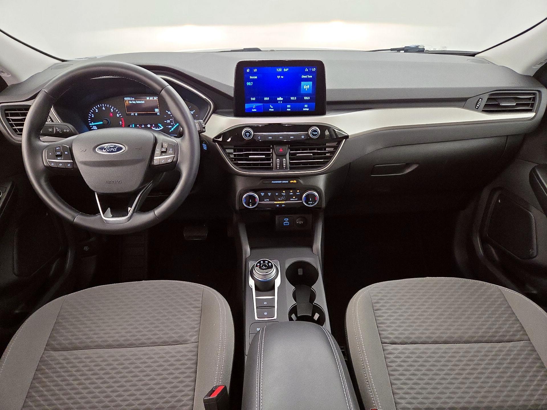 Thumbnail: 2022 Ford Escape - 9