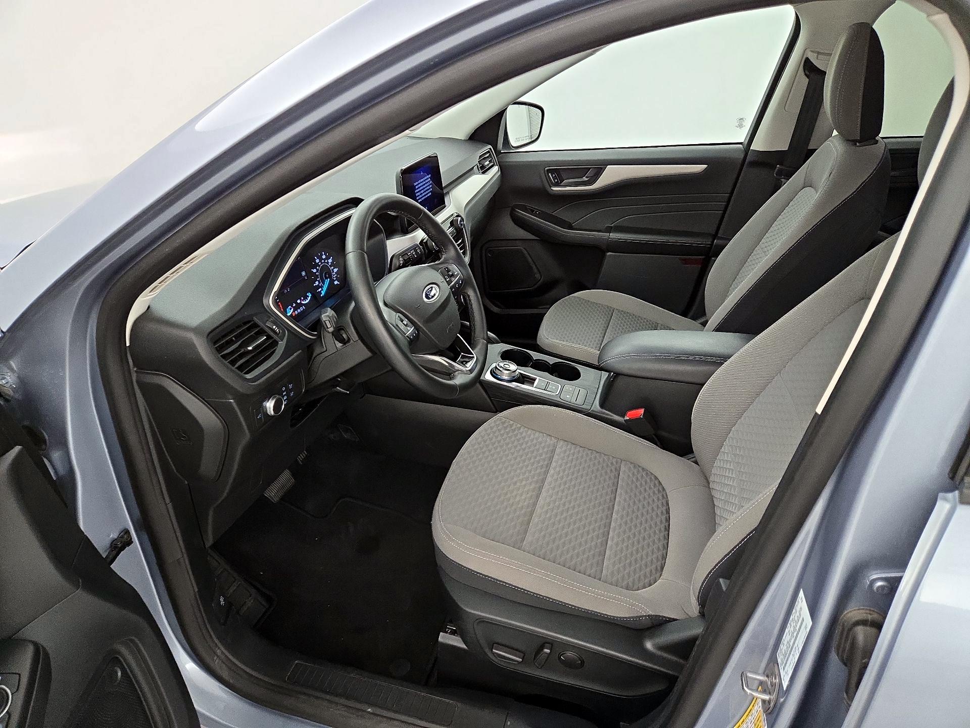 Thumbnail: 2022 Ford Escape - 11