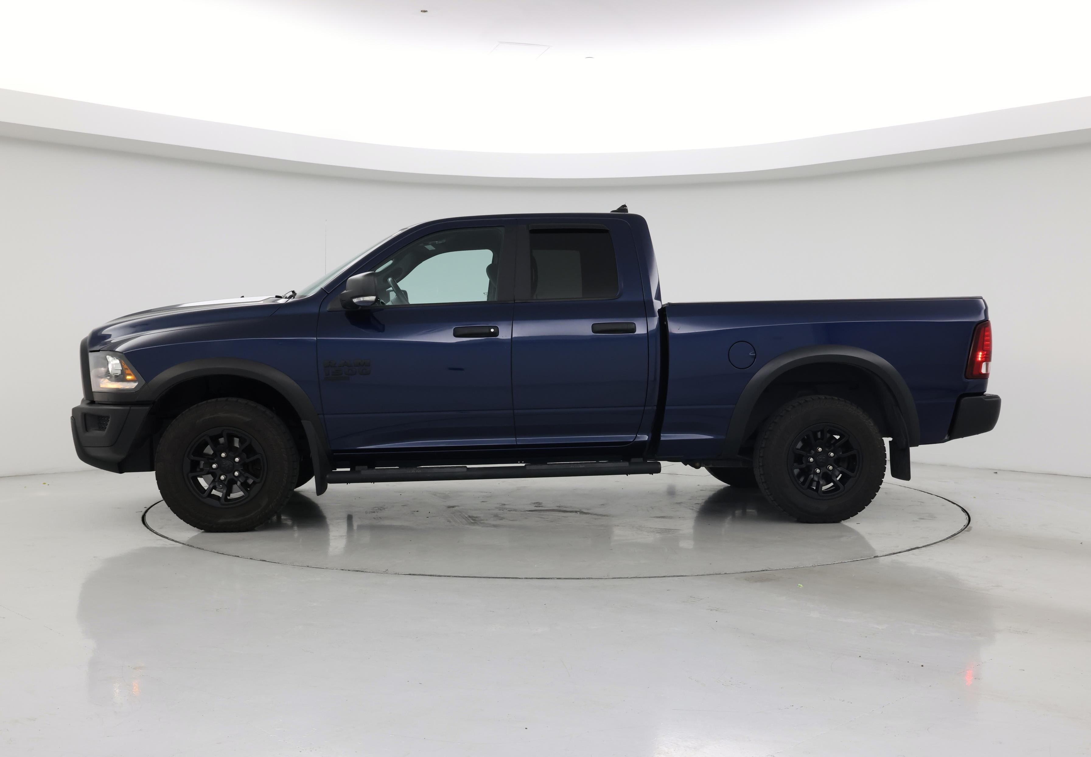Thumbnail: 2021 RAM 1500 Classic - 3
