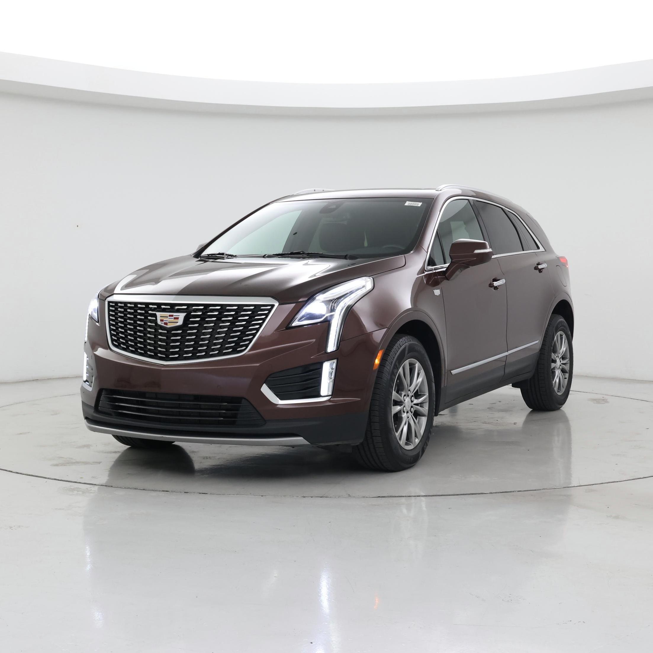 Thumbnail: 2023 Cadillac XT5 - 4