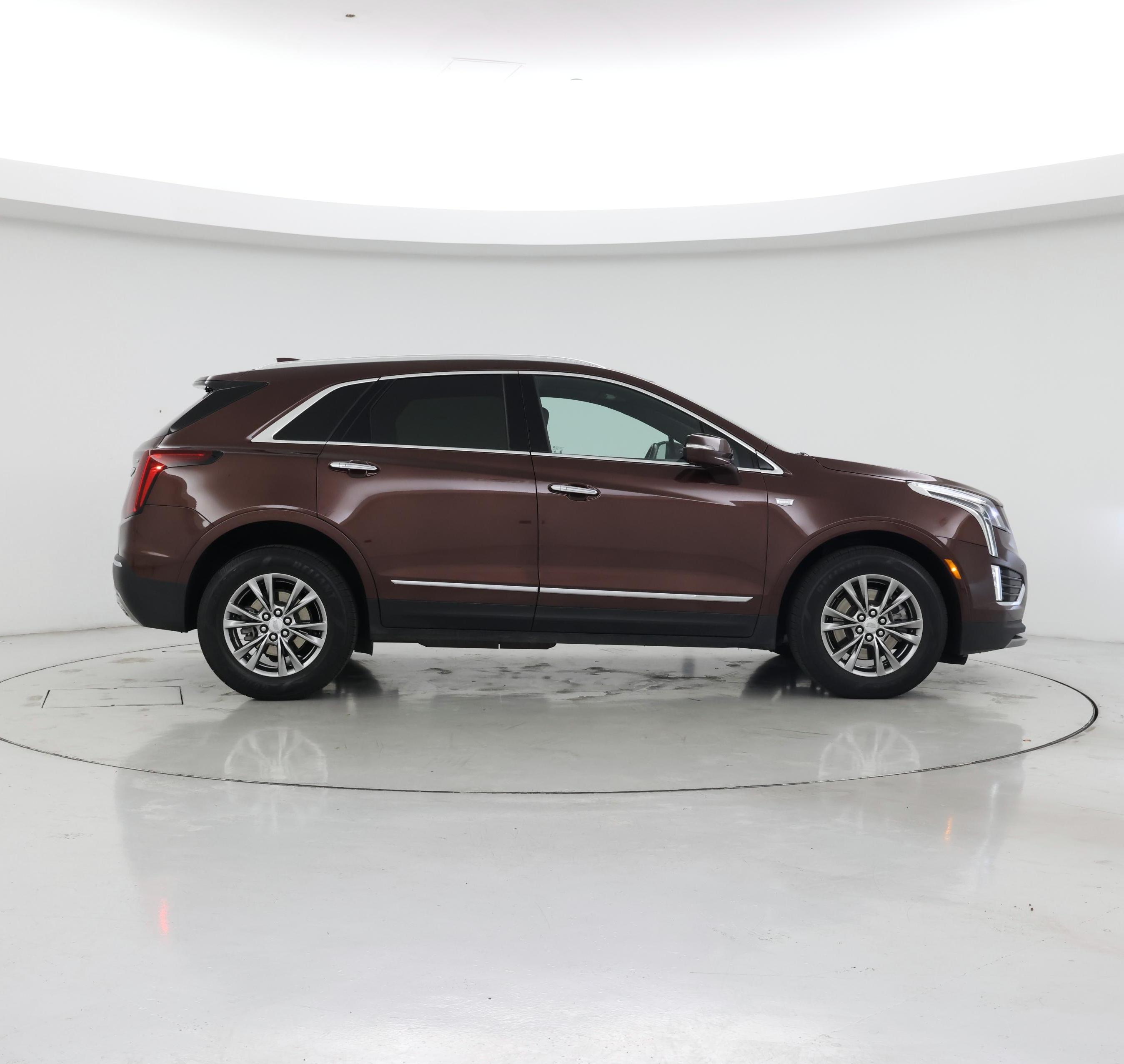 Thumbnail: 2023 Cadillac XT5 - 7