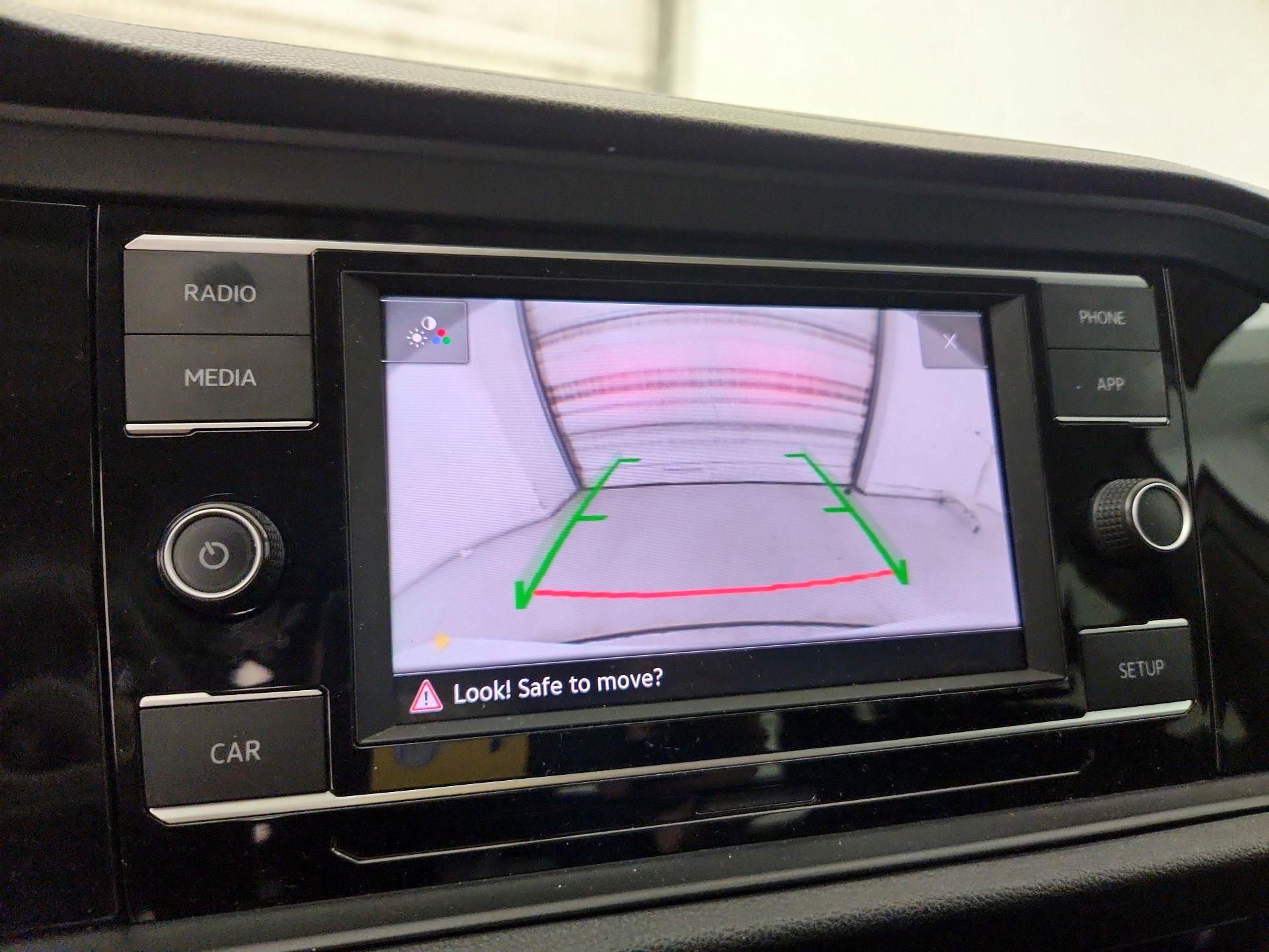 Thumbnail: 2019 Volkswagen Jetta - 14