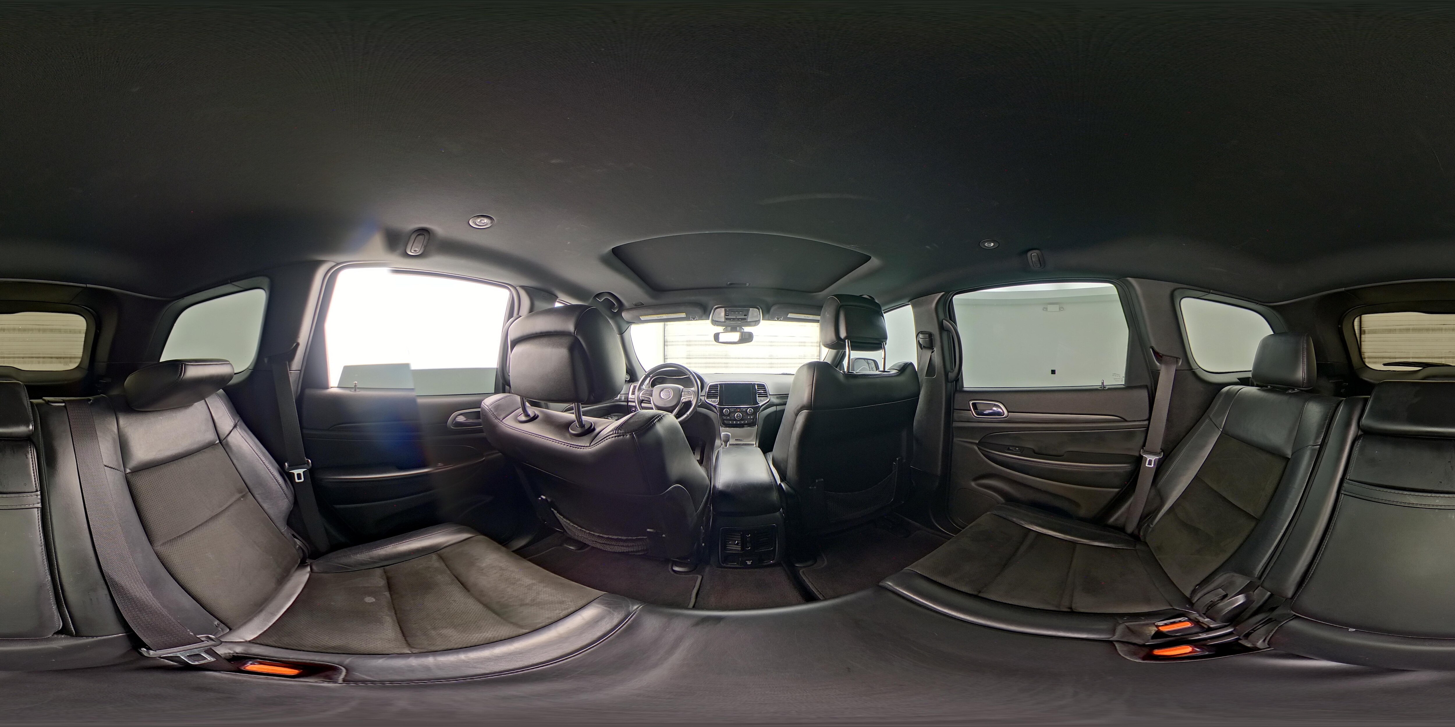 2019 Jeep Grand Cherokee Altitude - Photo 26
