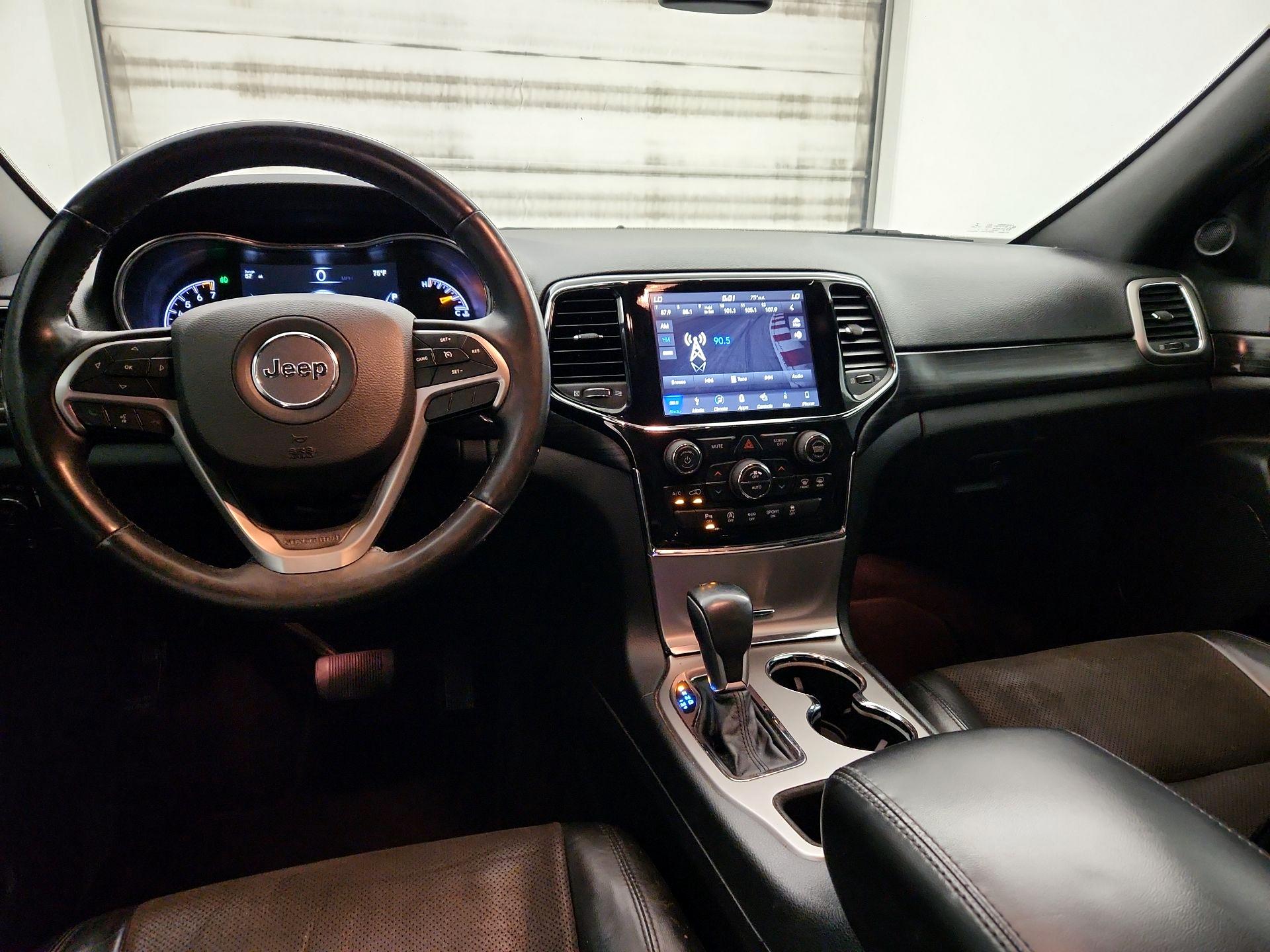 Thumbnail: 2019 Jeep Grand Cherokee - 9