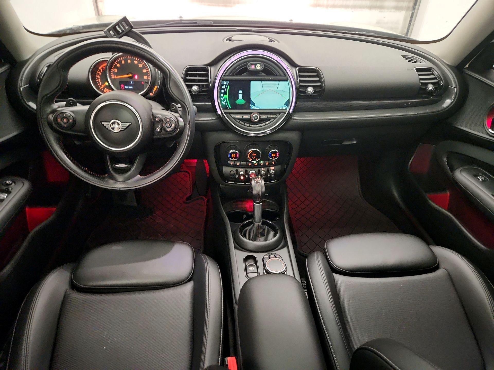 Thumbnail: 2019 MINI Cooper Clubman - 9