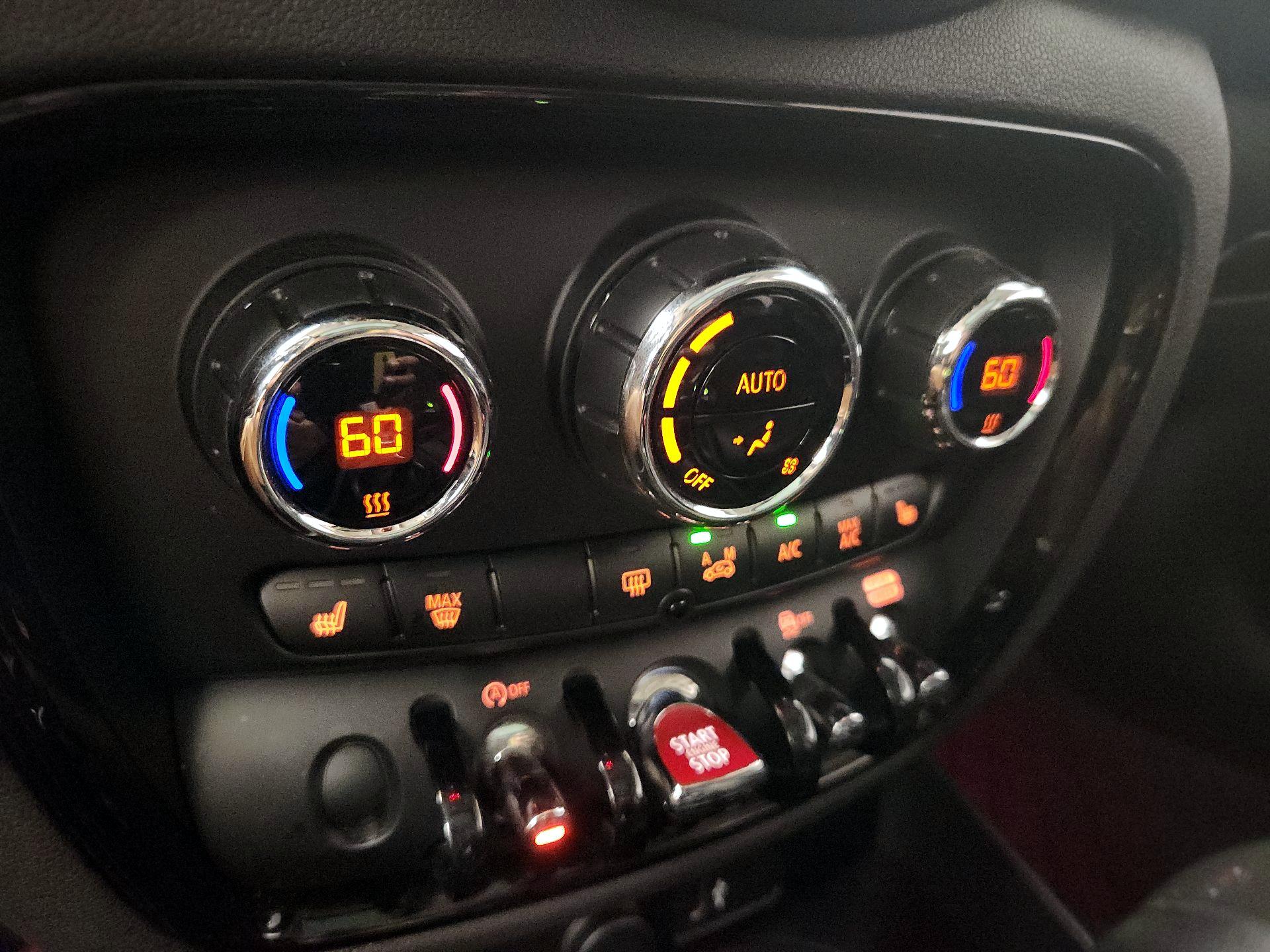 Thumbnail: 2019 MINI Cooper Clubman - 16