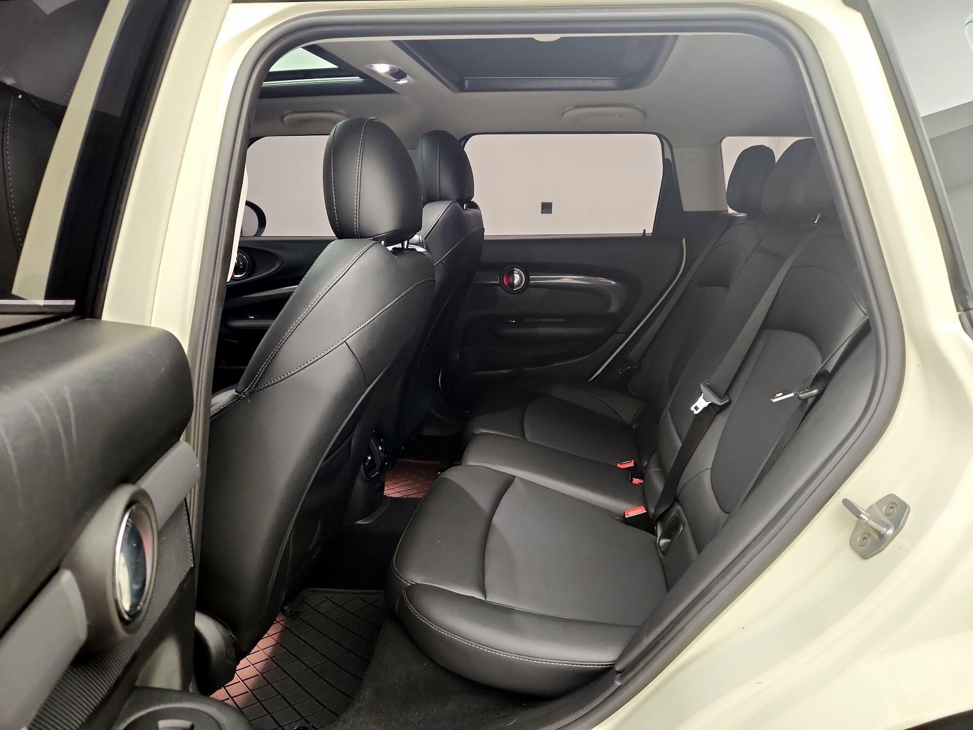 Thumbnail: 2019 MINI Cooper Clubman - 20