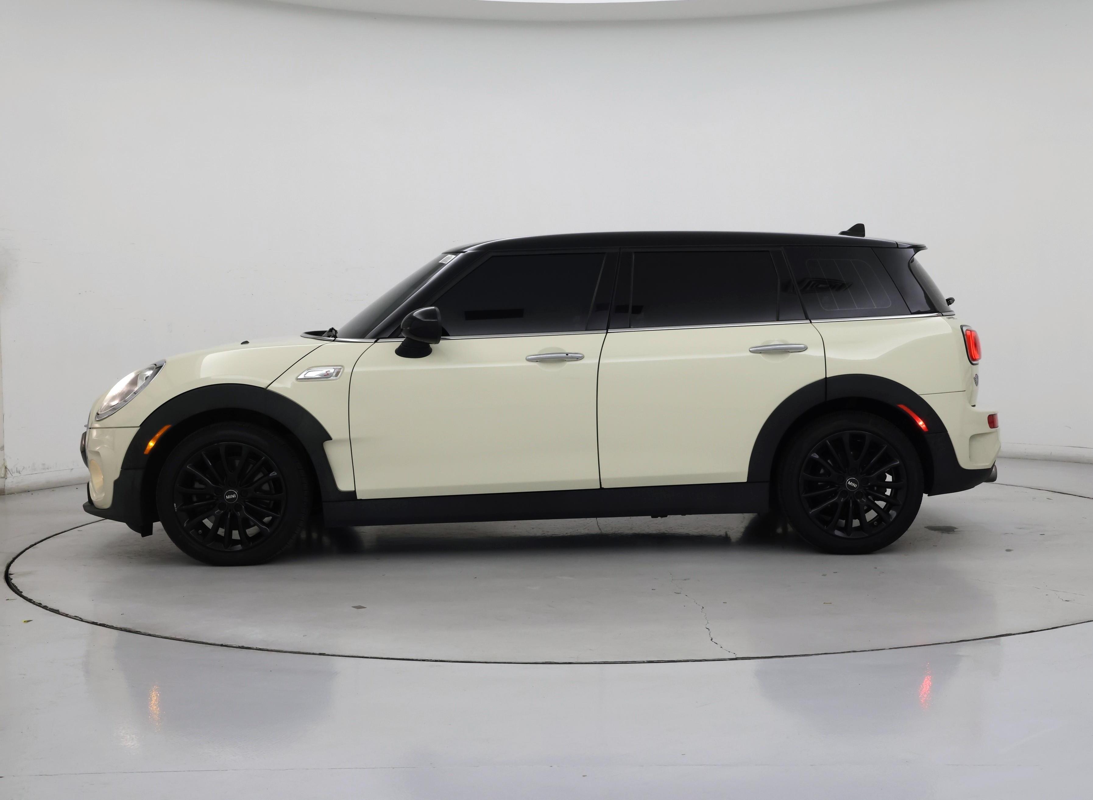 Thumbnail: 2019 MINI Cooper Clubman - 3