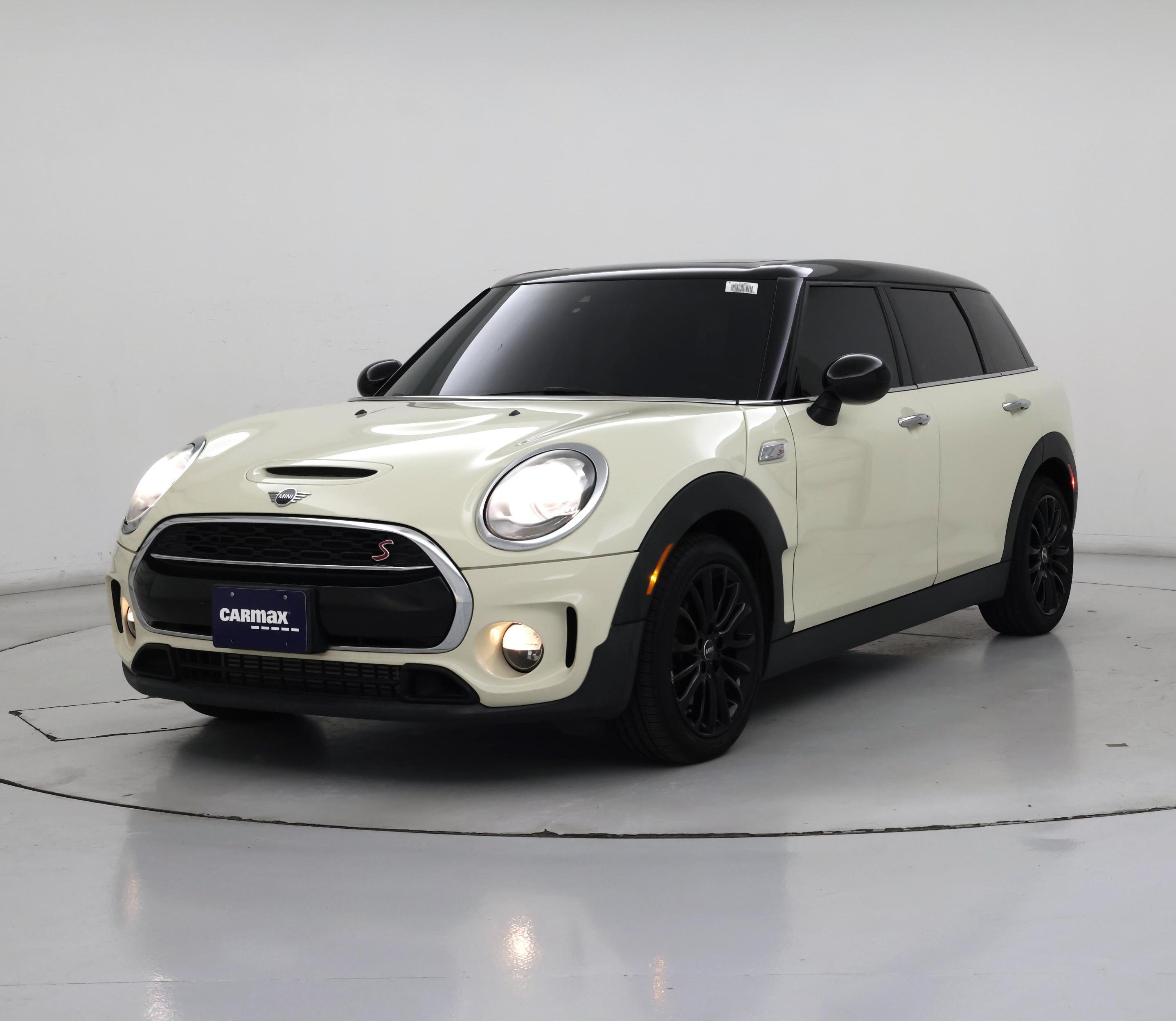 Thumbnail: 2019 MINI Cooper Clubman - 4