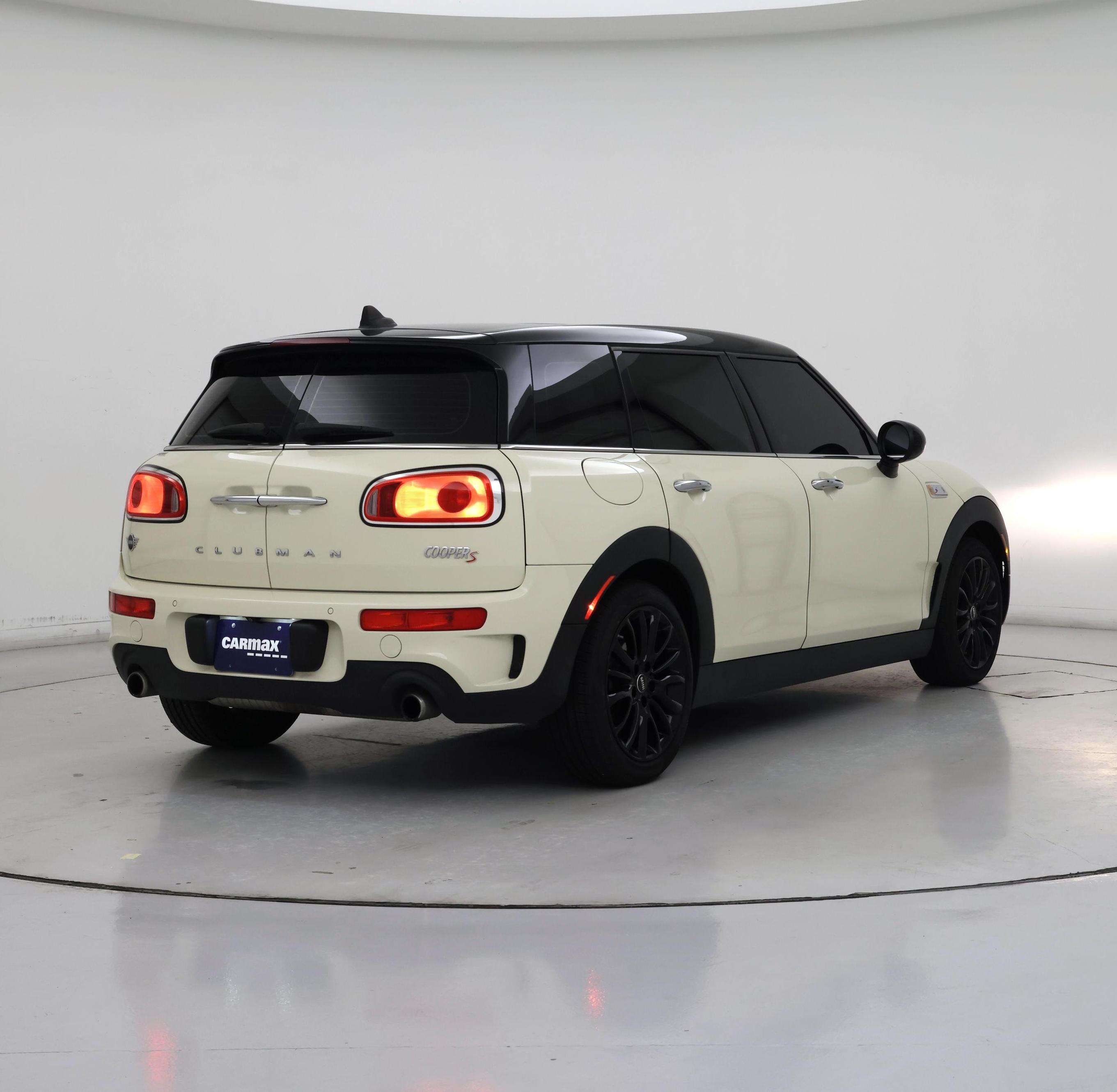 Thumbnail: 2019 MINI Cooper Clubman - 8