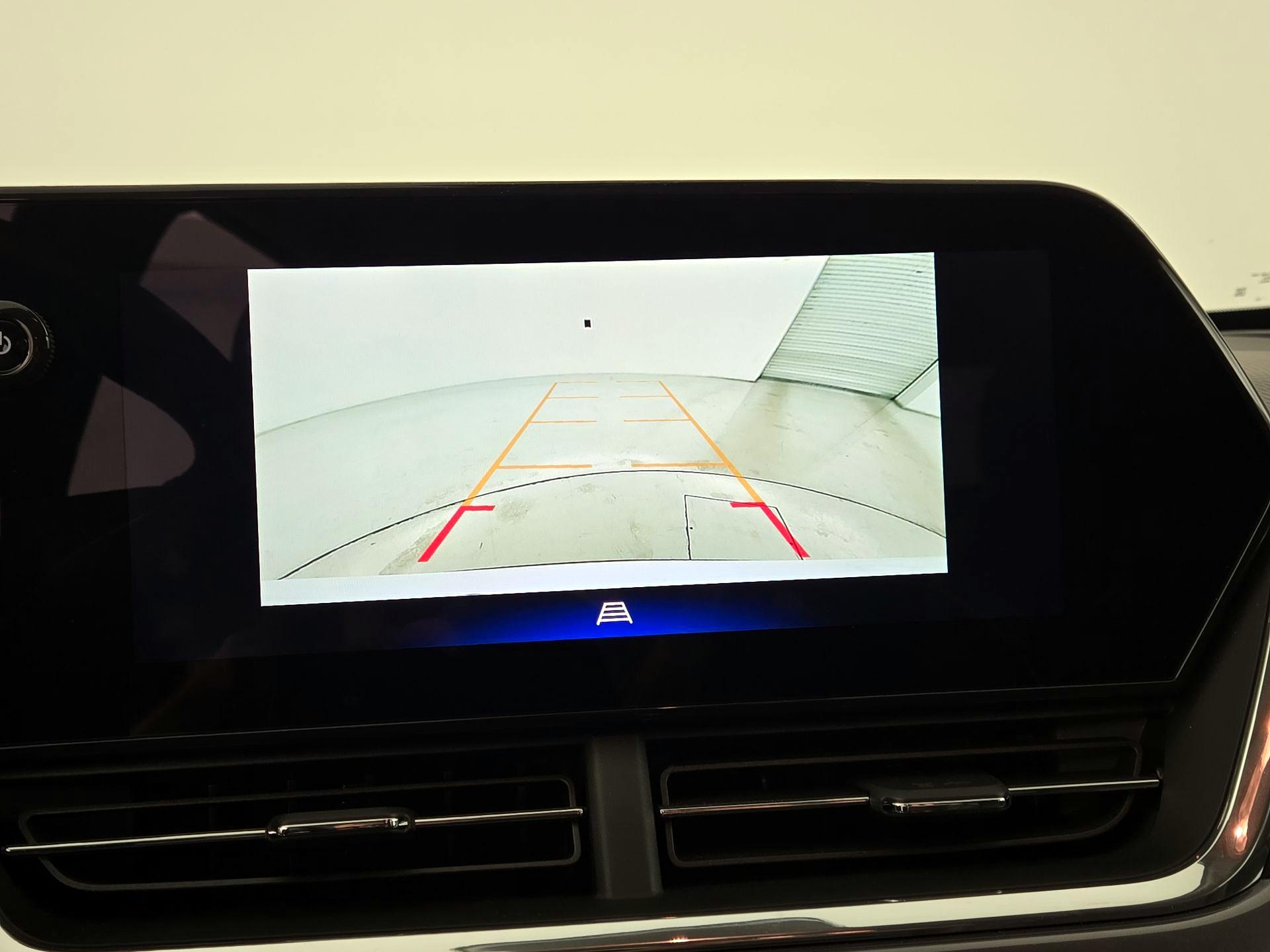 Thumbnail: 2025 Chevrolet Trax - 14