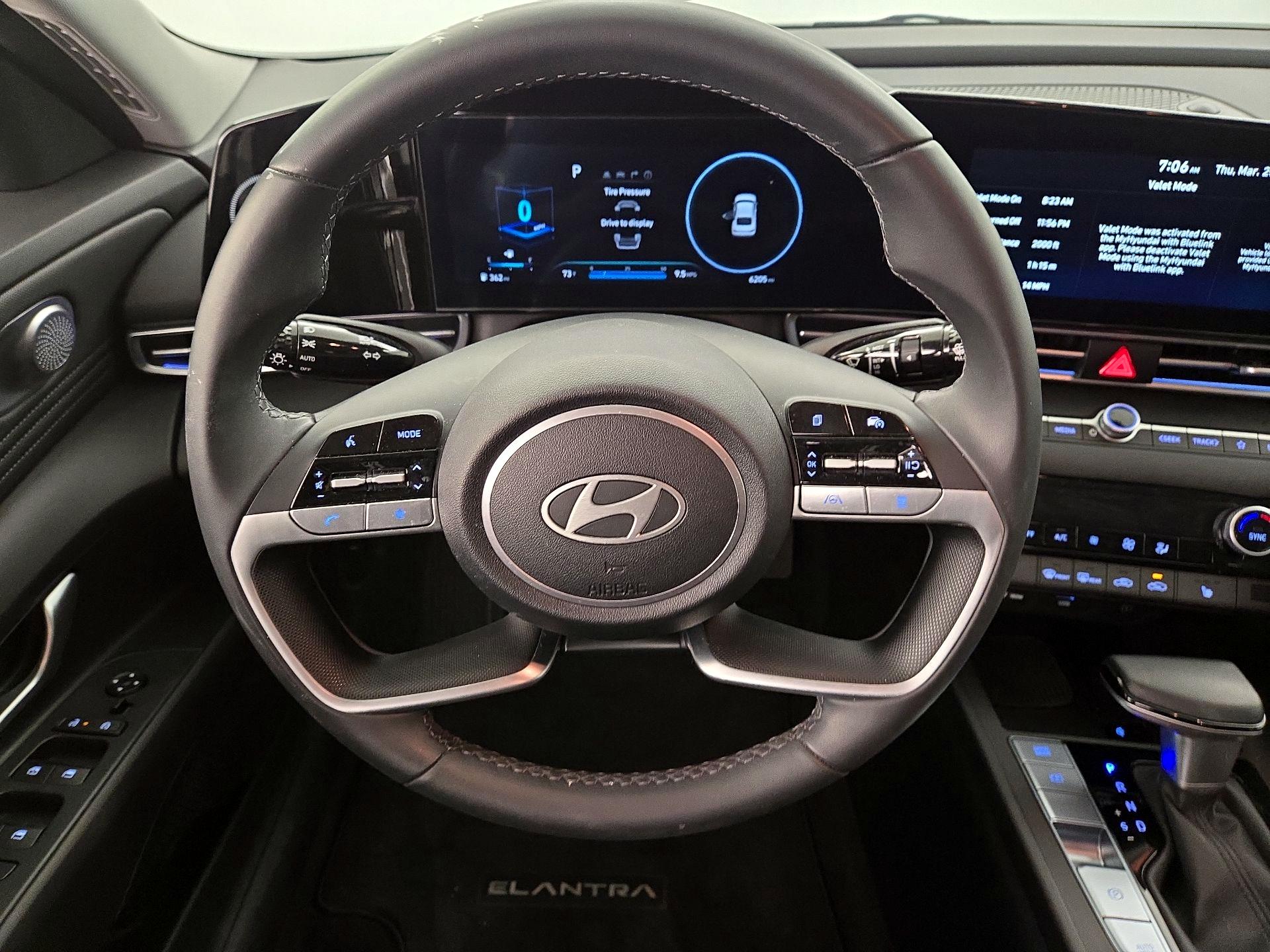 Thumbnail: 2024 Hyundai Elantra - 10