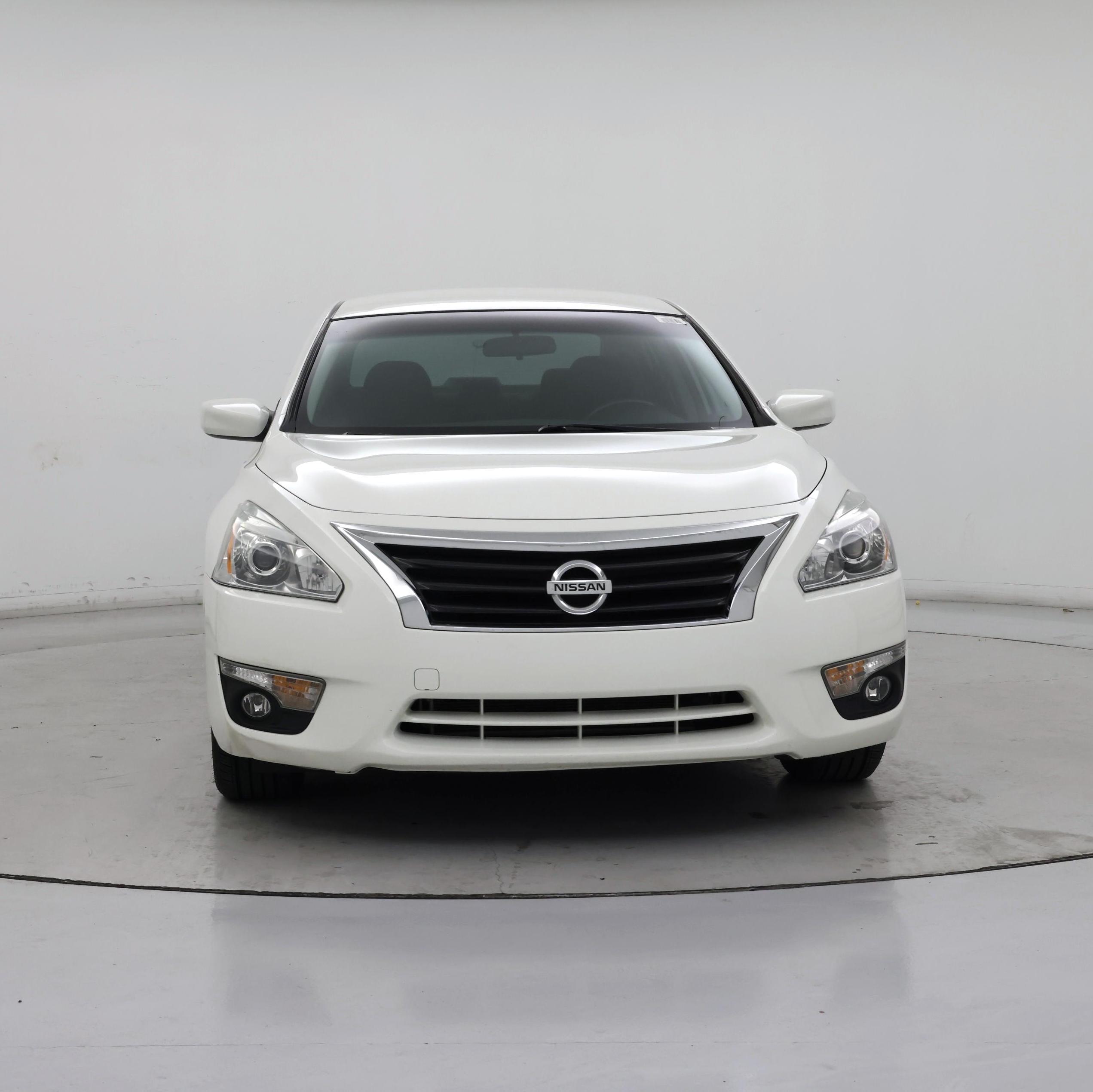 Thumbnail: 2015 Nissan Altima - 5