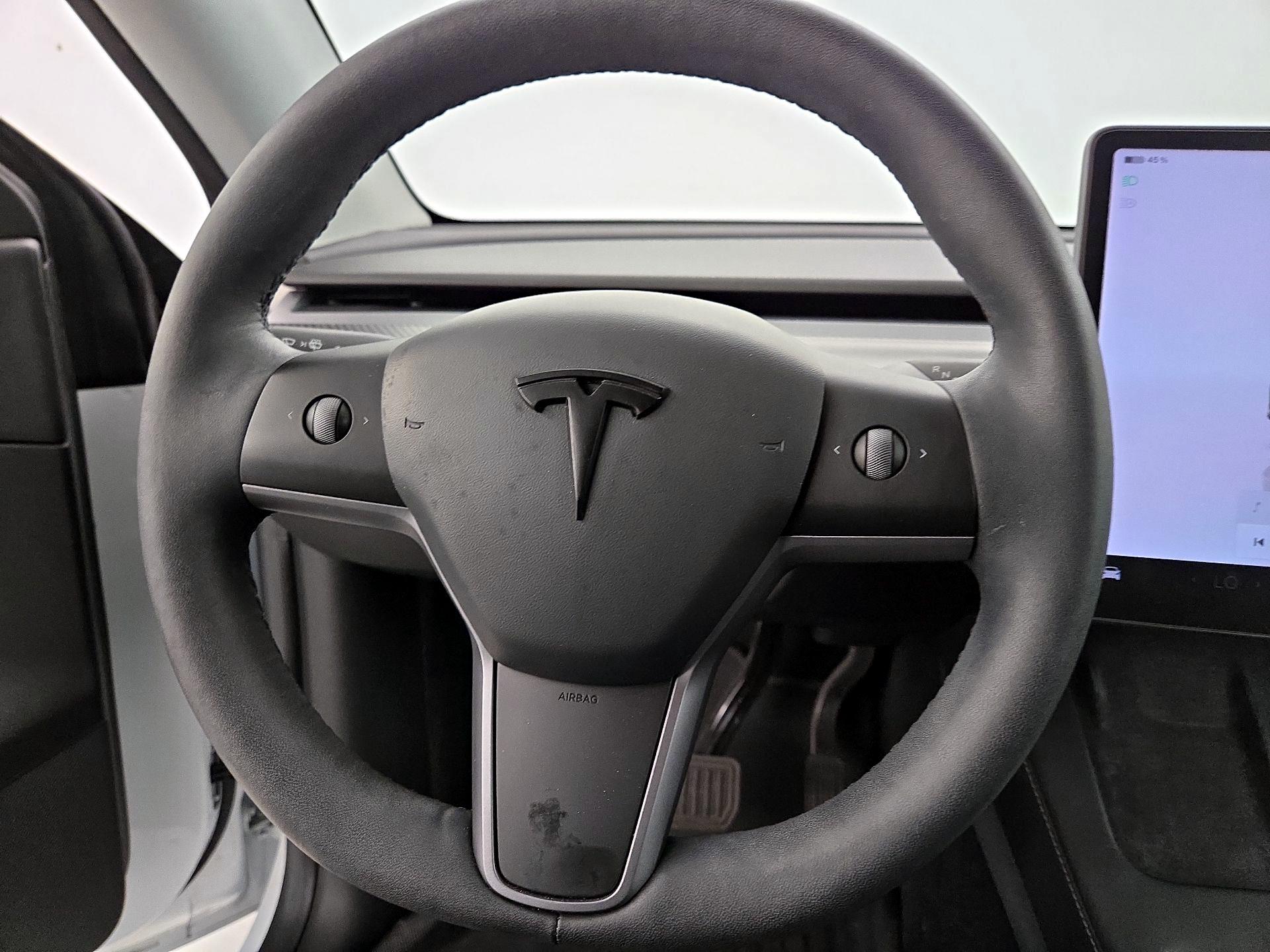 Thumbnail: 2022 Tesla Model Y - 10