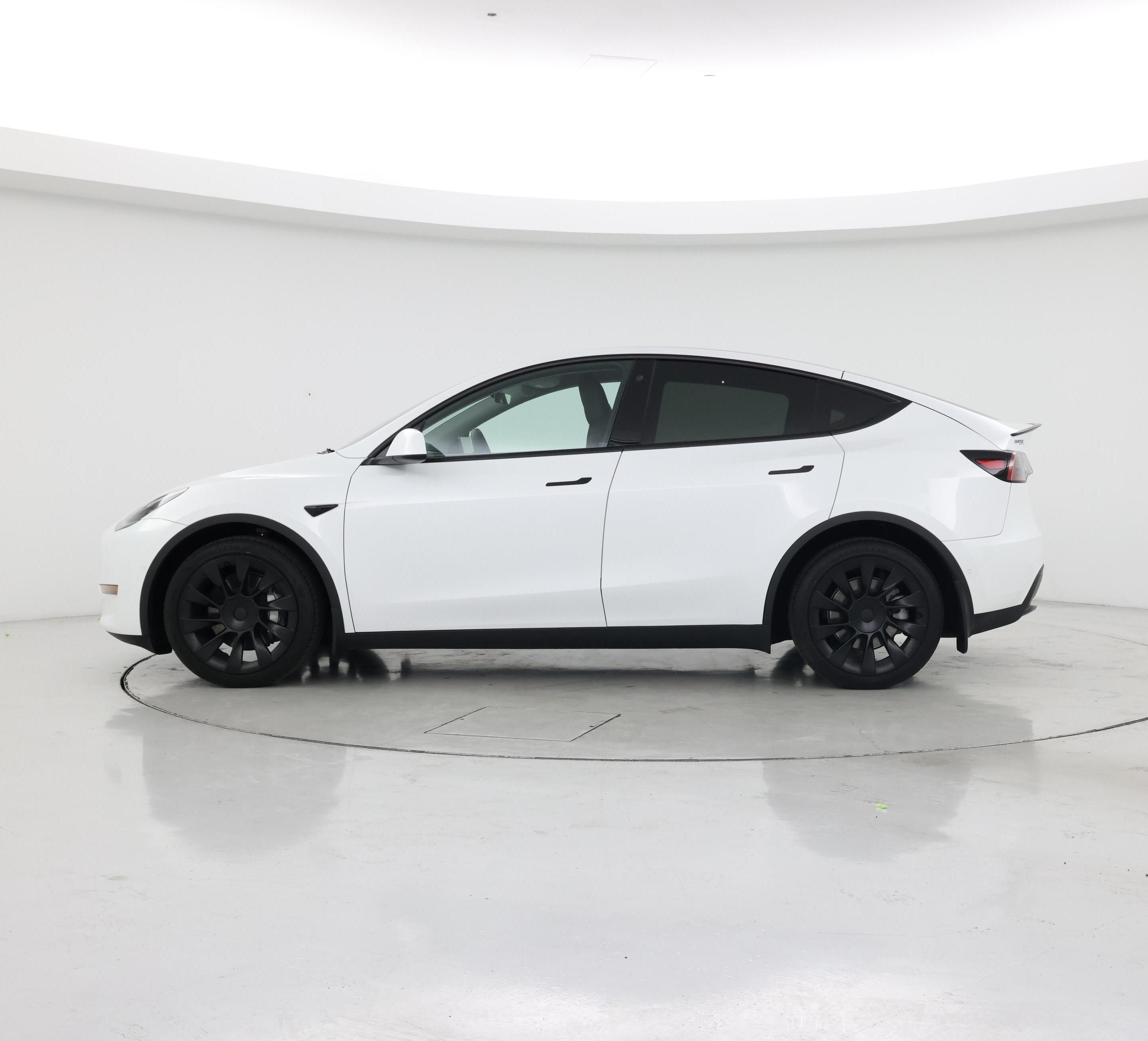 Thumbnail: 2022 Tesla Model Y - 3