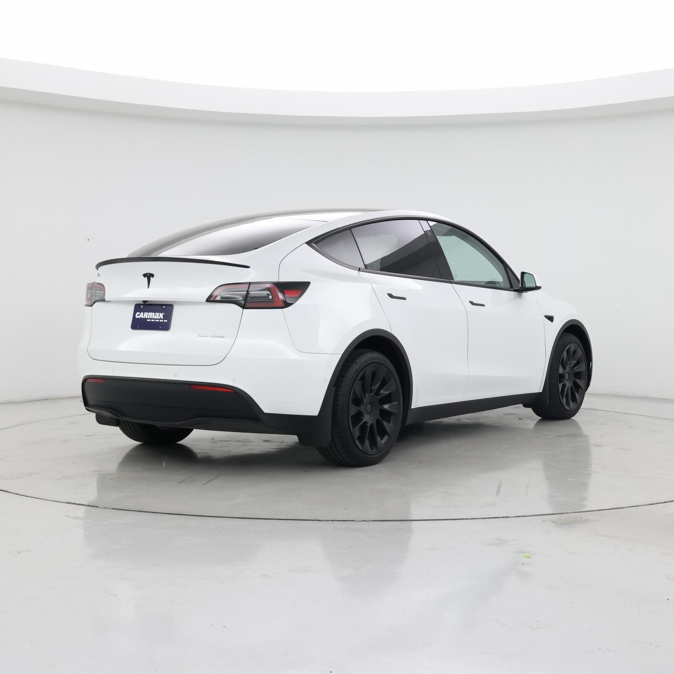 Thumbnail: 2022 Tesla Model Y - 8