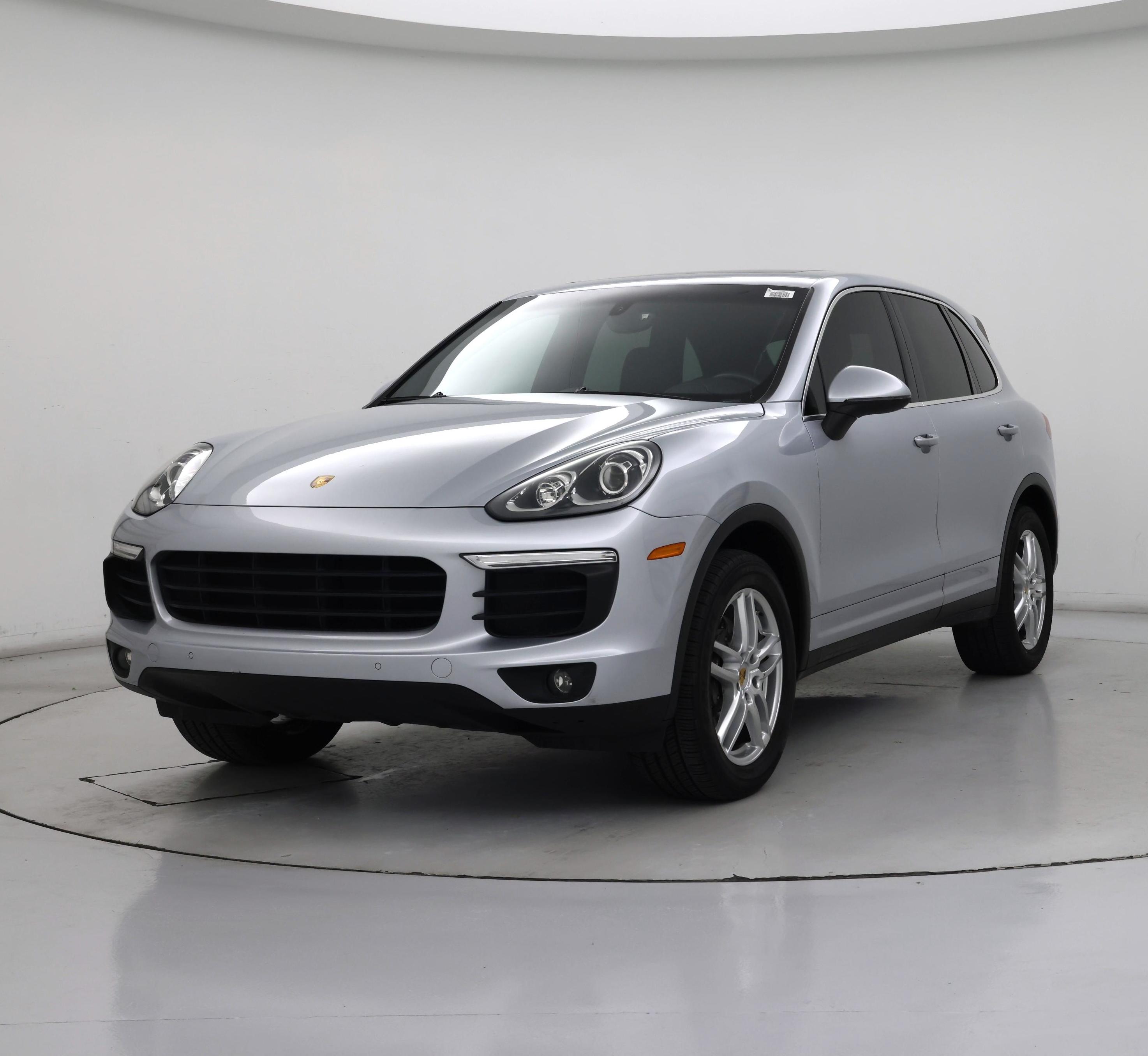 Thumbnail: 2016 Porsche Cayenne - 4