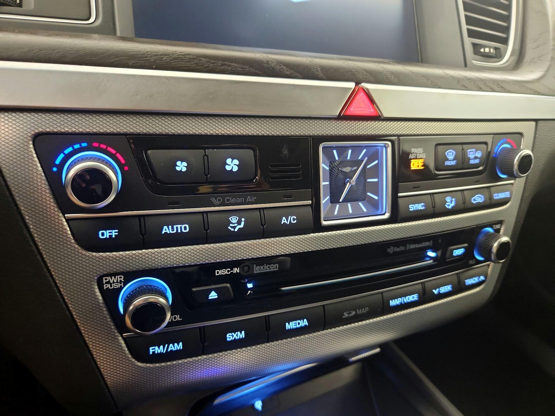 Thumbnail: 2018 Genesis G80 - 16