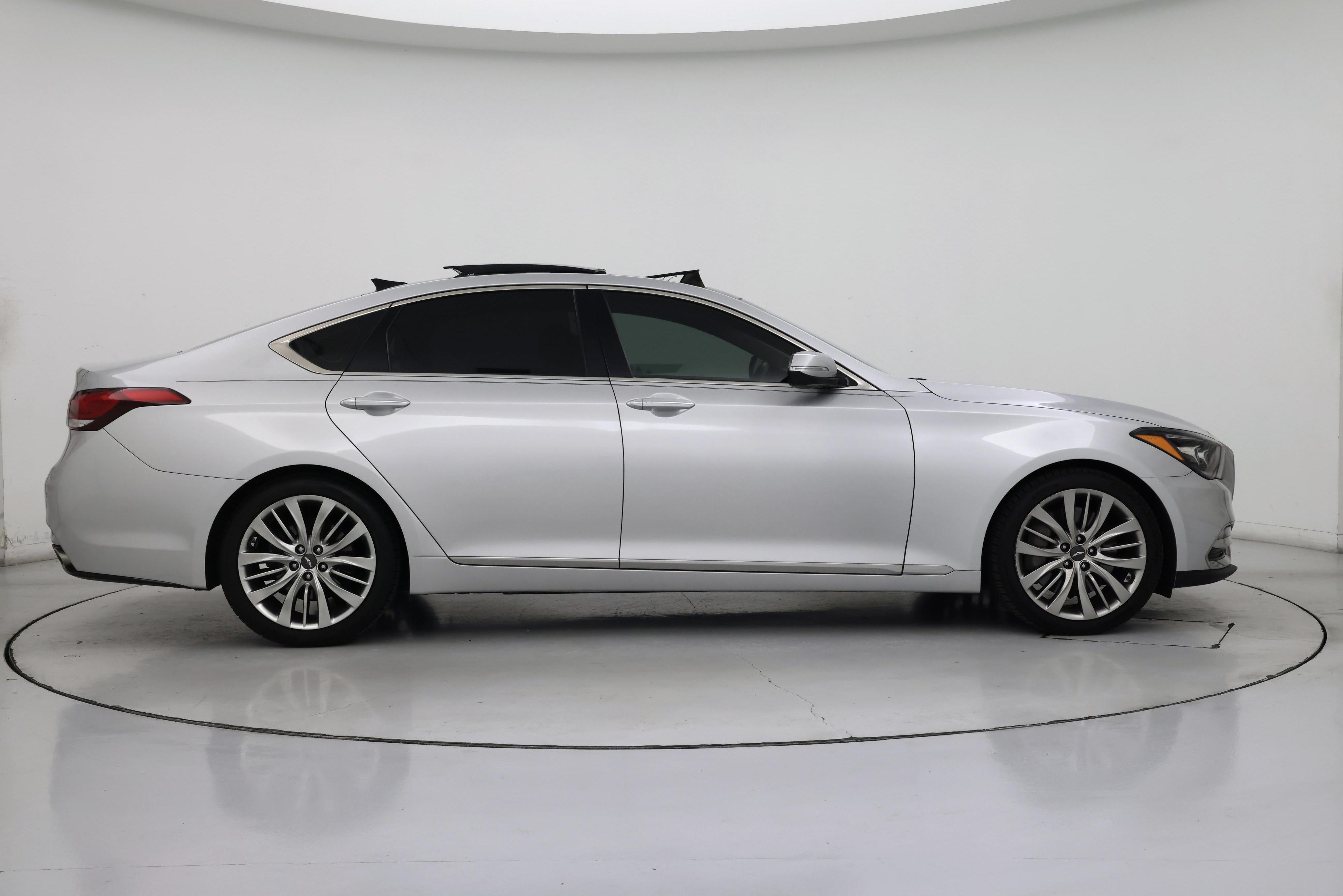 Thumbnail: 2018 Genesis G80 - 7