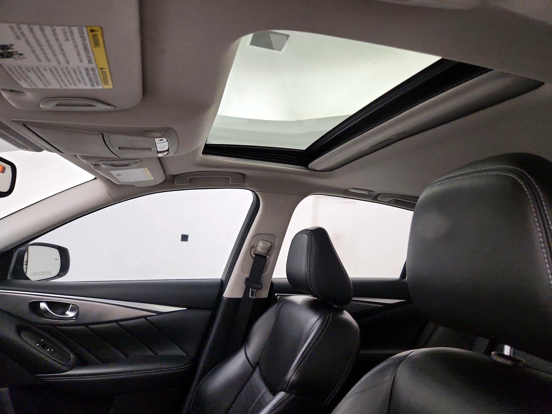 Thumbnail: 2016 INFINITI  - 19