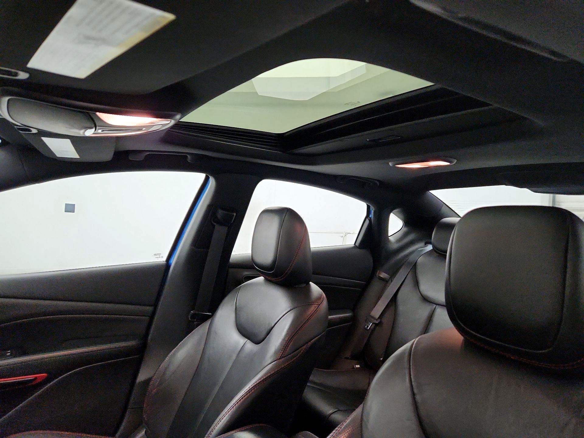 Thumbnail: 2015 Dodge Dart - 18