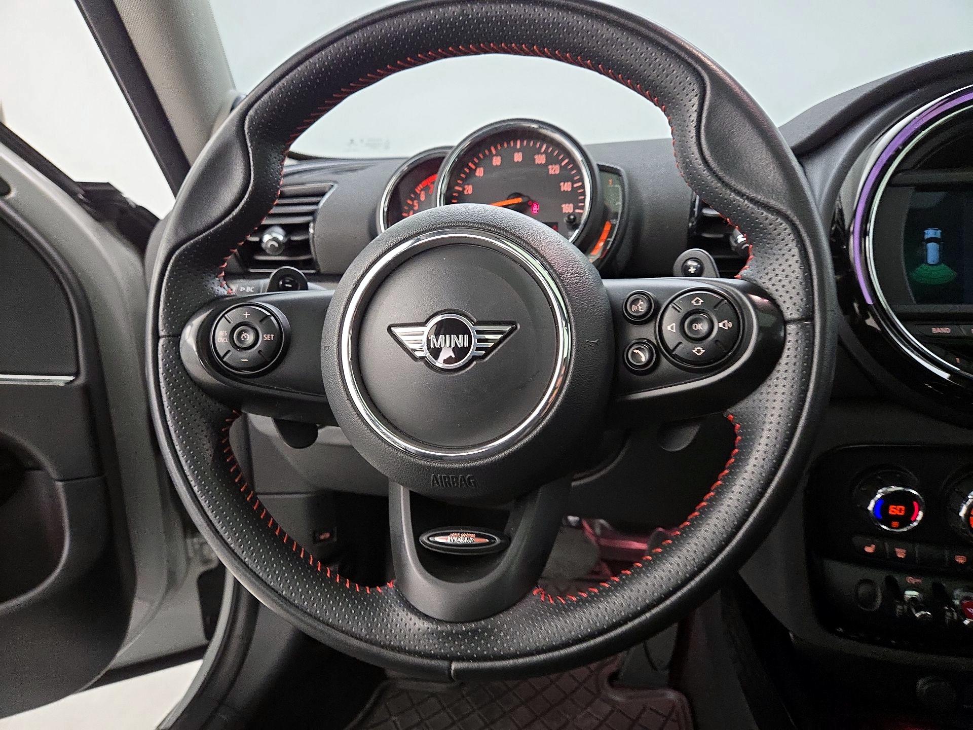 Thumbnail: 2020 MINI Cooper Clubman - 10