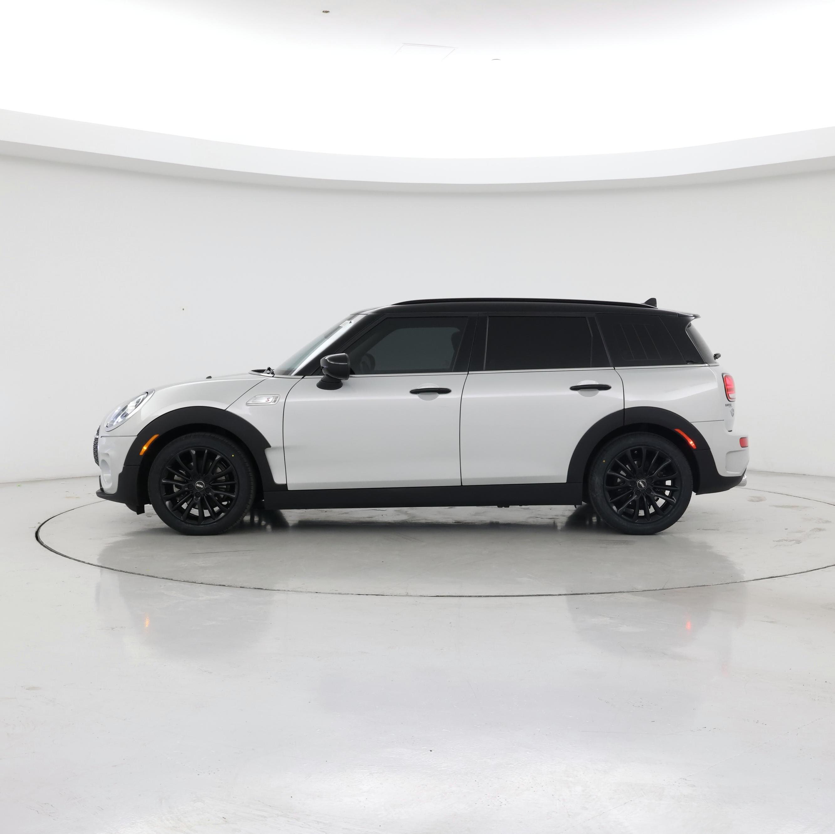 Thumbnail: 2020 MINI Cooper Clubman - 3