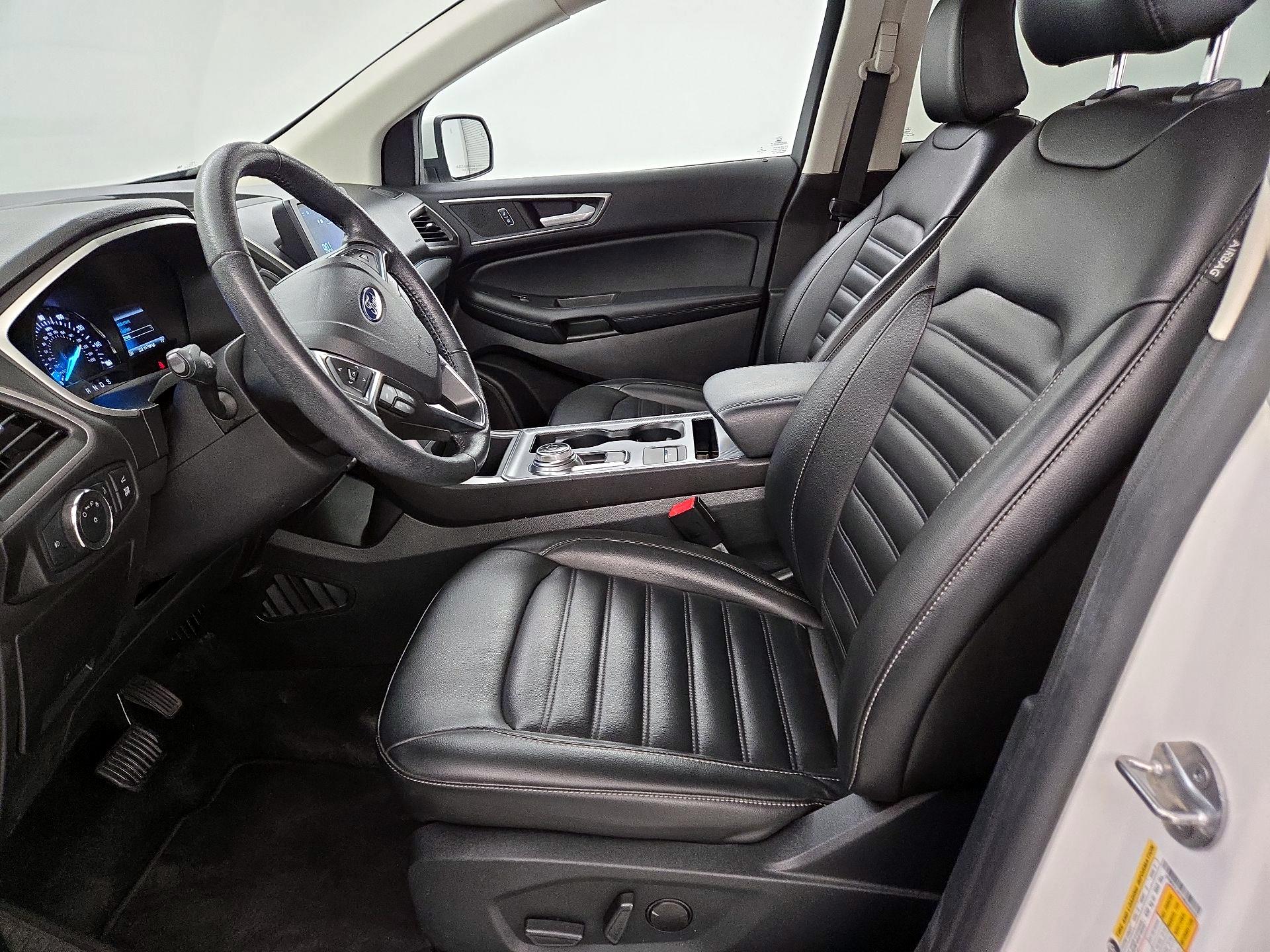 Thumbnail: 2021 Ford Edge - 11