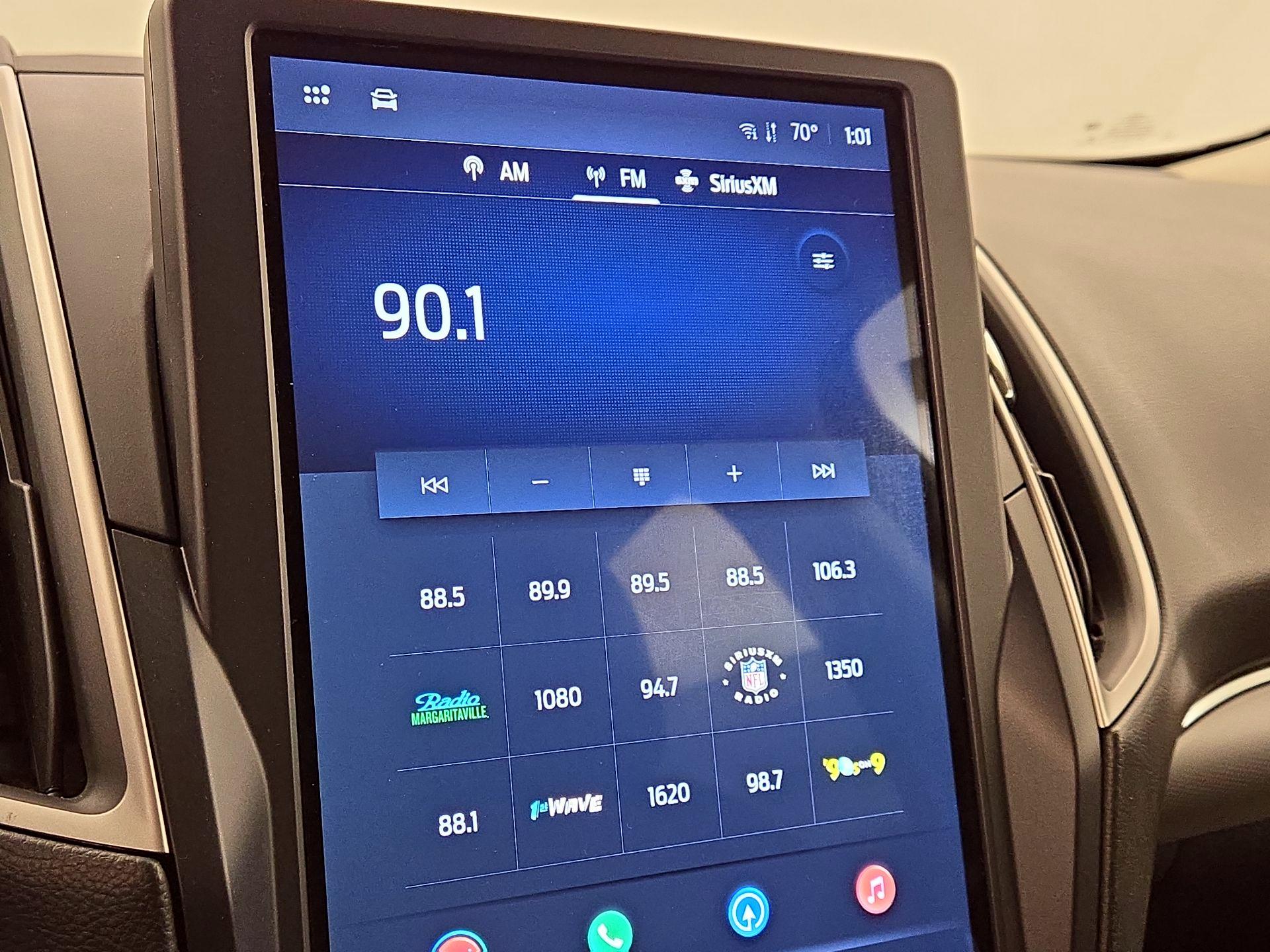 Thumbnail: 2021 Ford Edge - 15