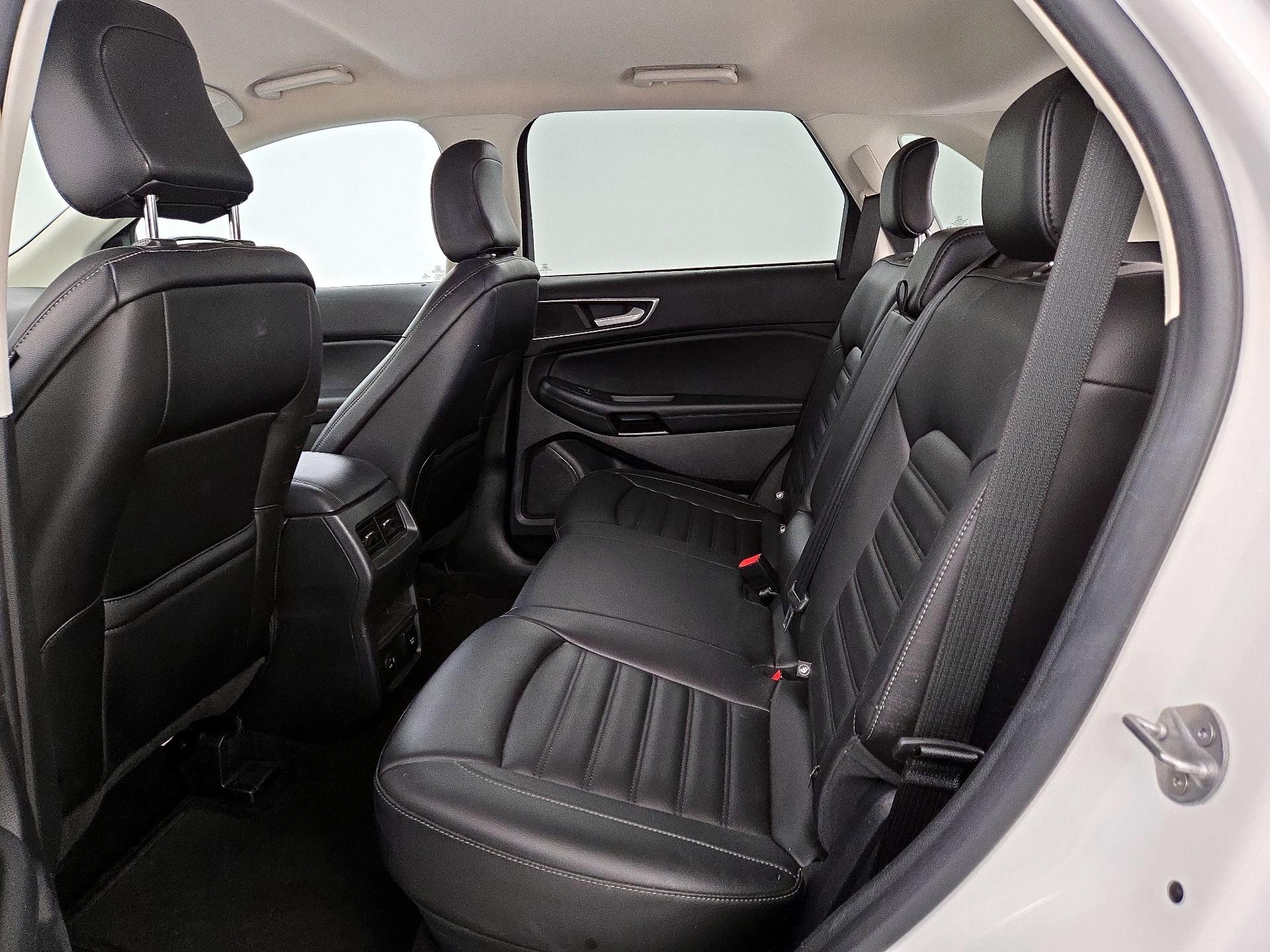 Thumbnail: 2021 Ford Edge - 19