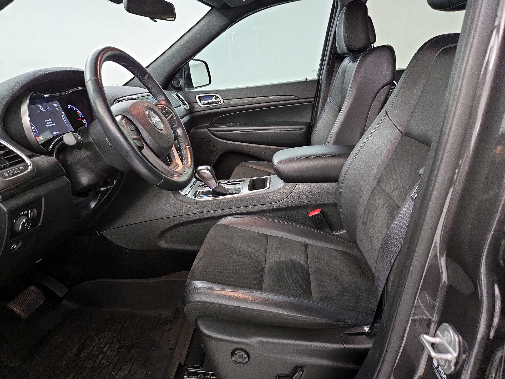 Thumbnail: 2021 Jeep Grand Cherokee - 11