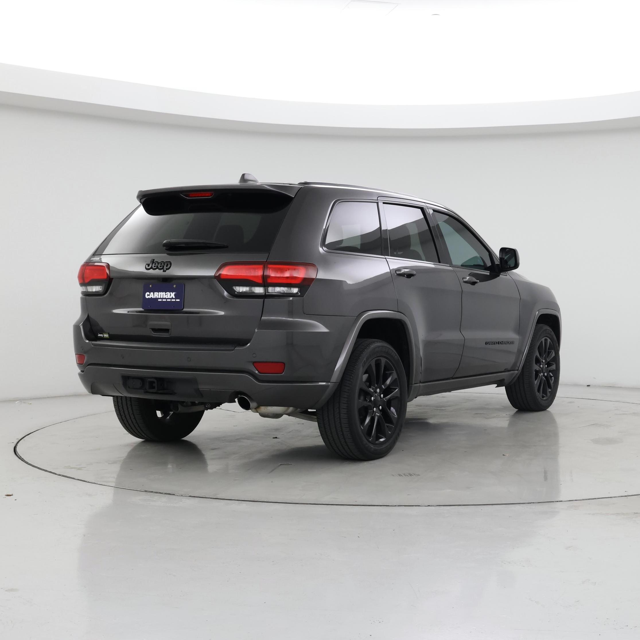 Thumbnail: 2021 Jeep Grand Cherokee - 8