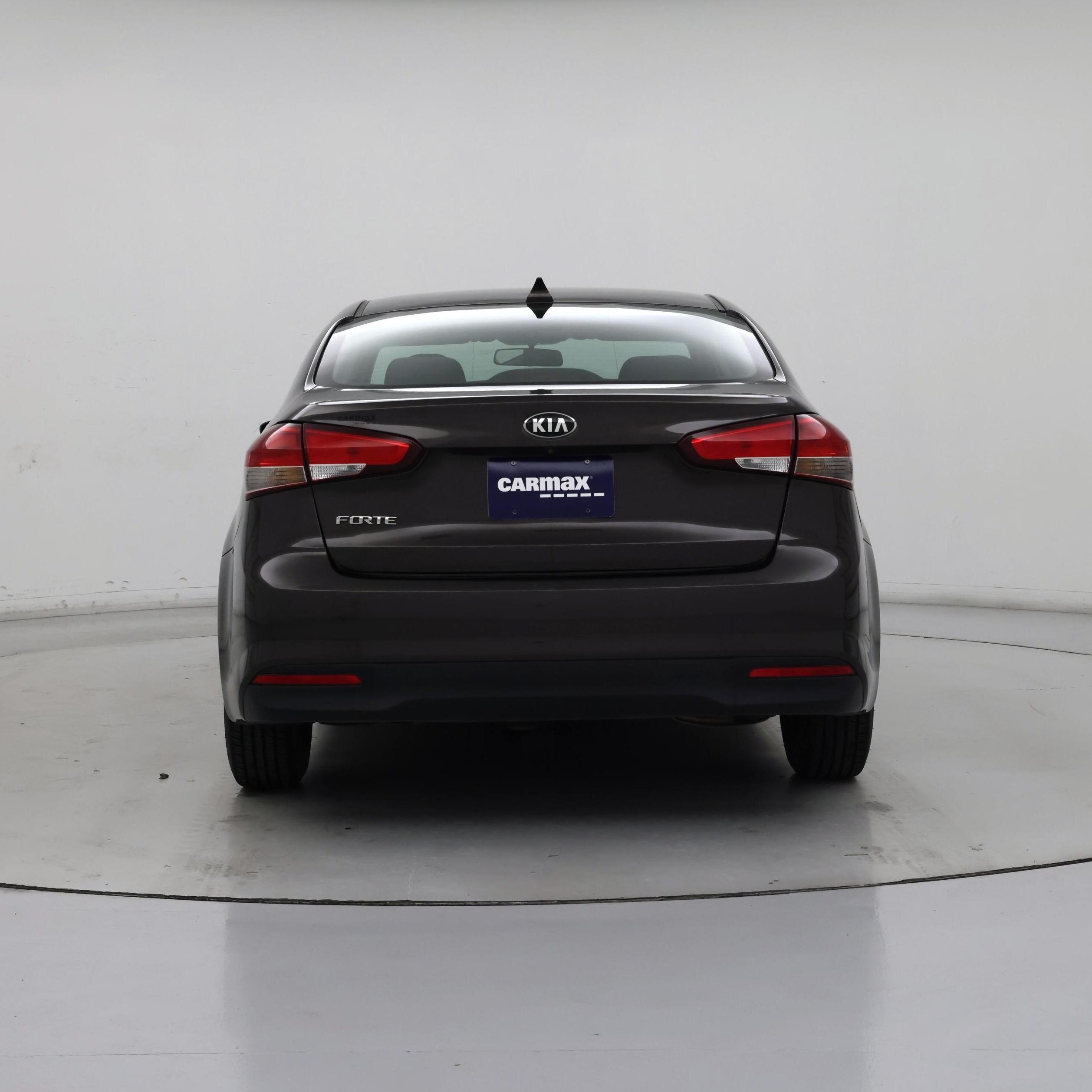 Thumbnail: 2018 Kia Forte - 6