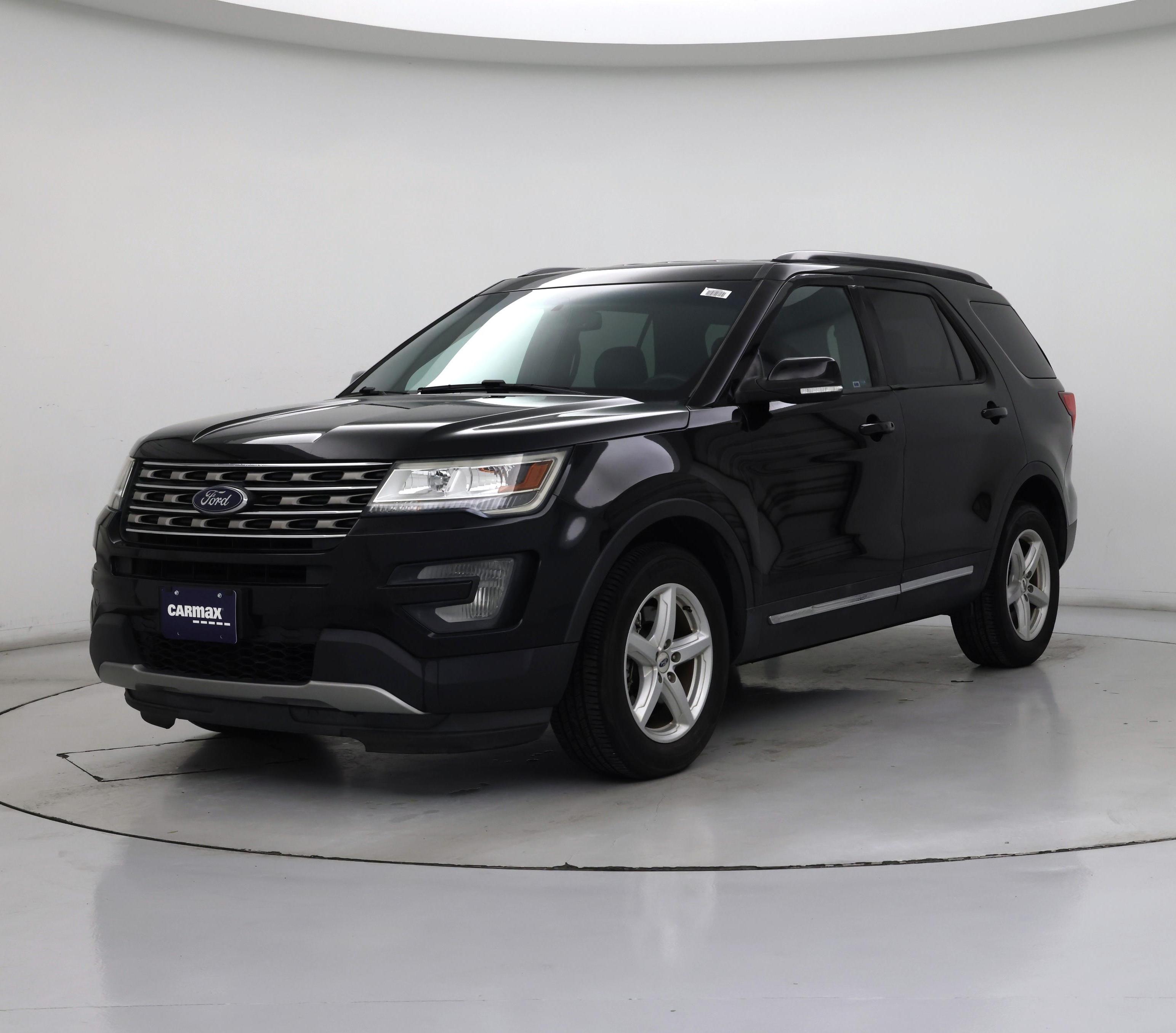 Thumbnail: 2016 Ford Explorer - 4