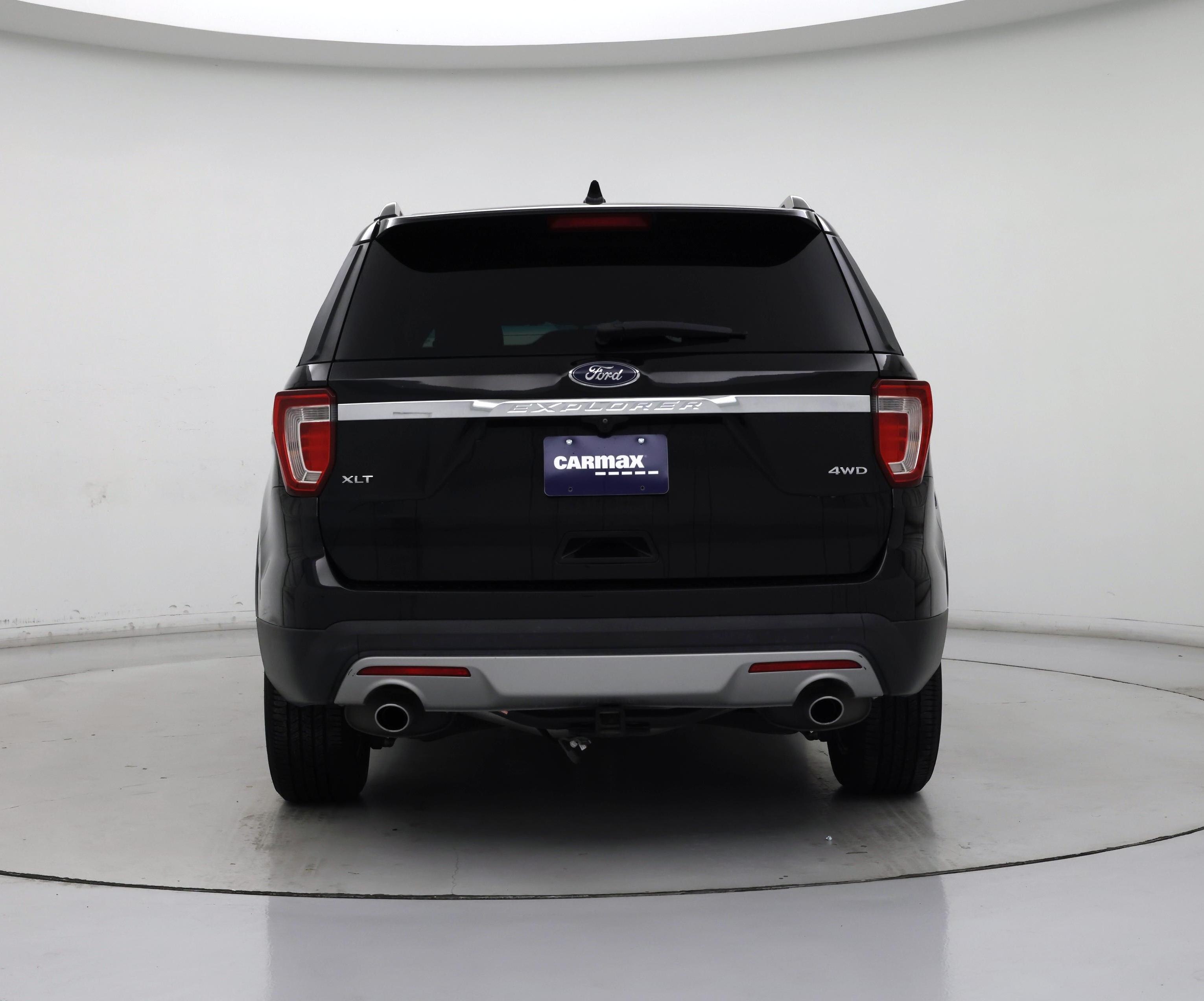 Thumbnail: 2016 Ford Explorer - 6