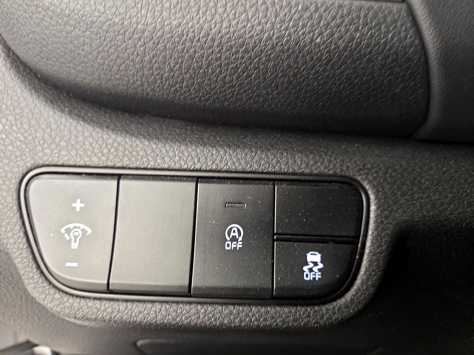 Thumbnail: 2024 Kia Seltos - 13