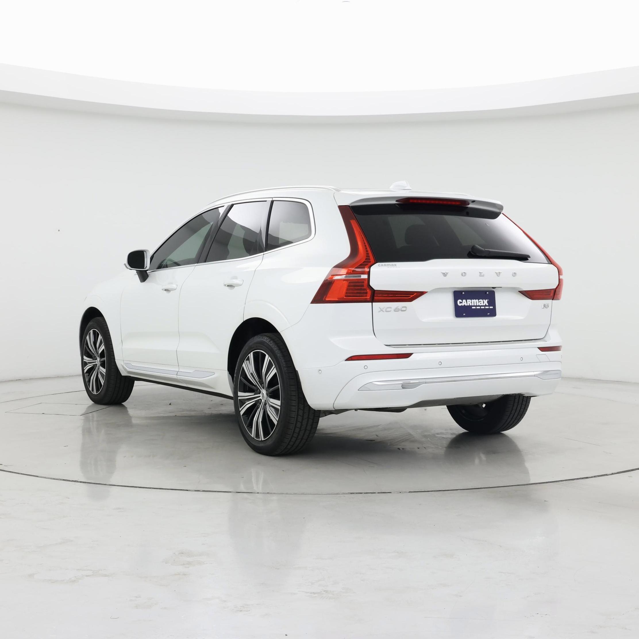 Thumbnail: 2023 Volvo XC60 - 2